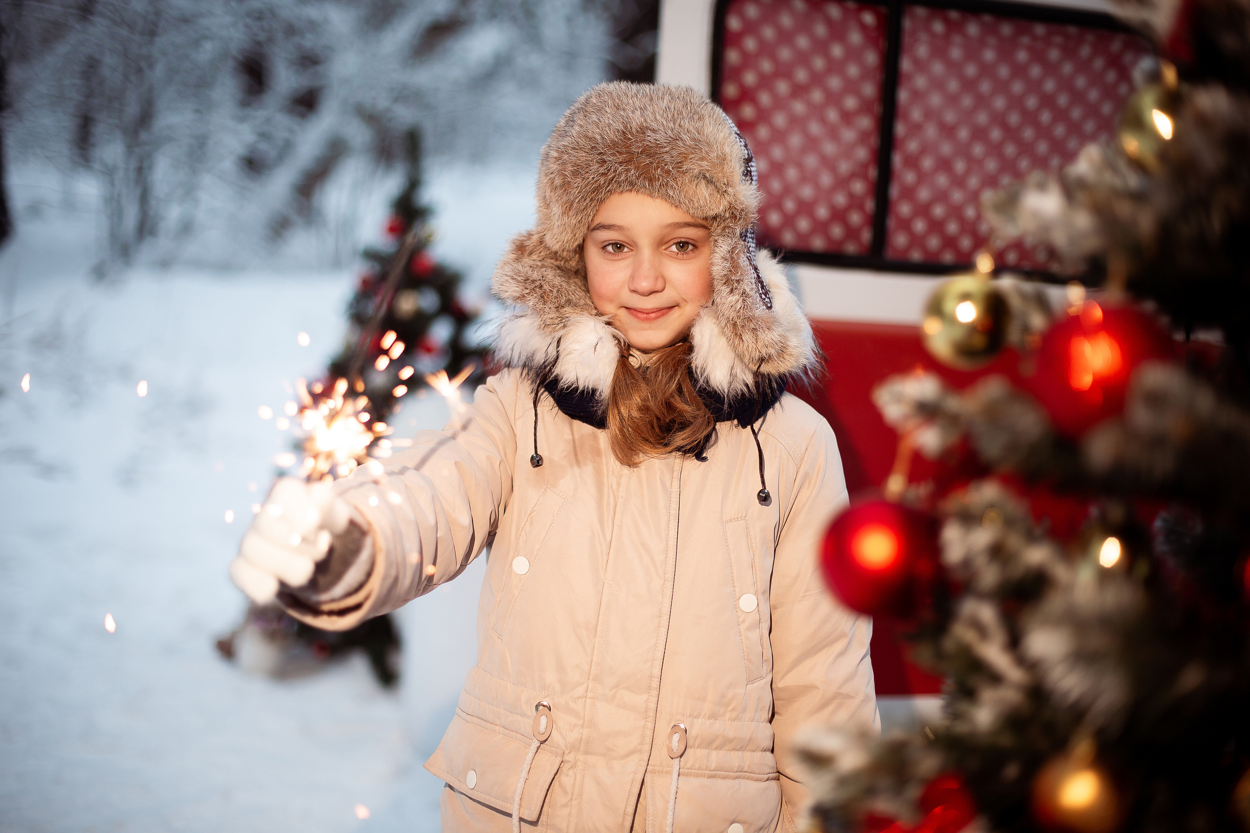Новогодняя семейная фотосессия «Фургончик». Фотограф Ступино, Коломна, Москва