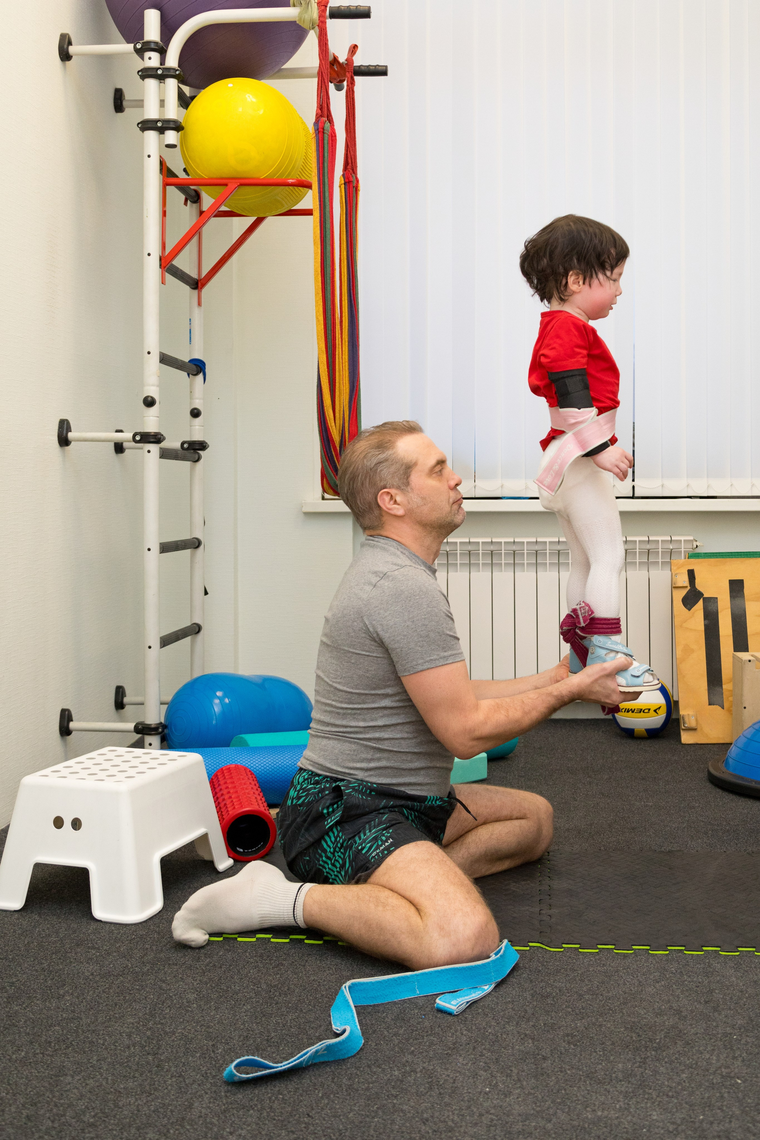 Для детского реабилитационного центра Первый шаг. Детский и контент фотограф Надя Волкова Санкт-Петербург