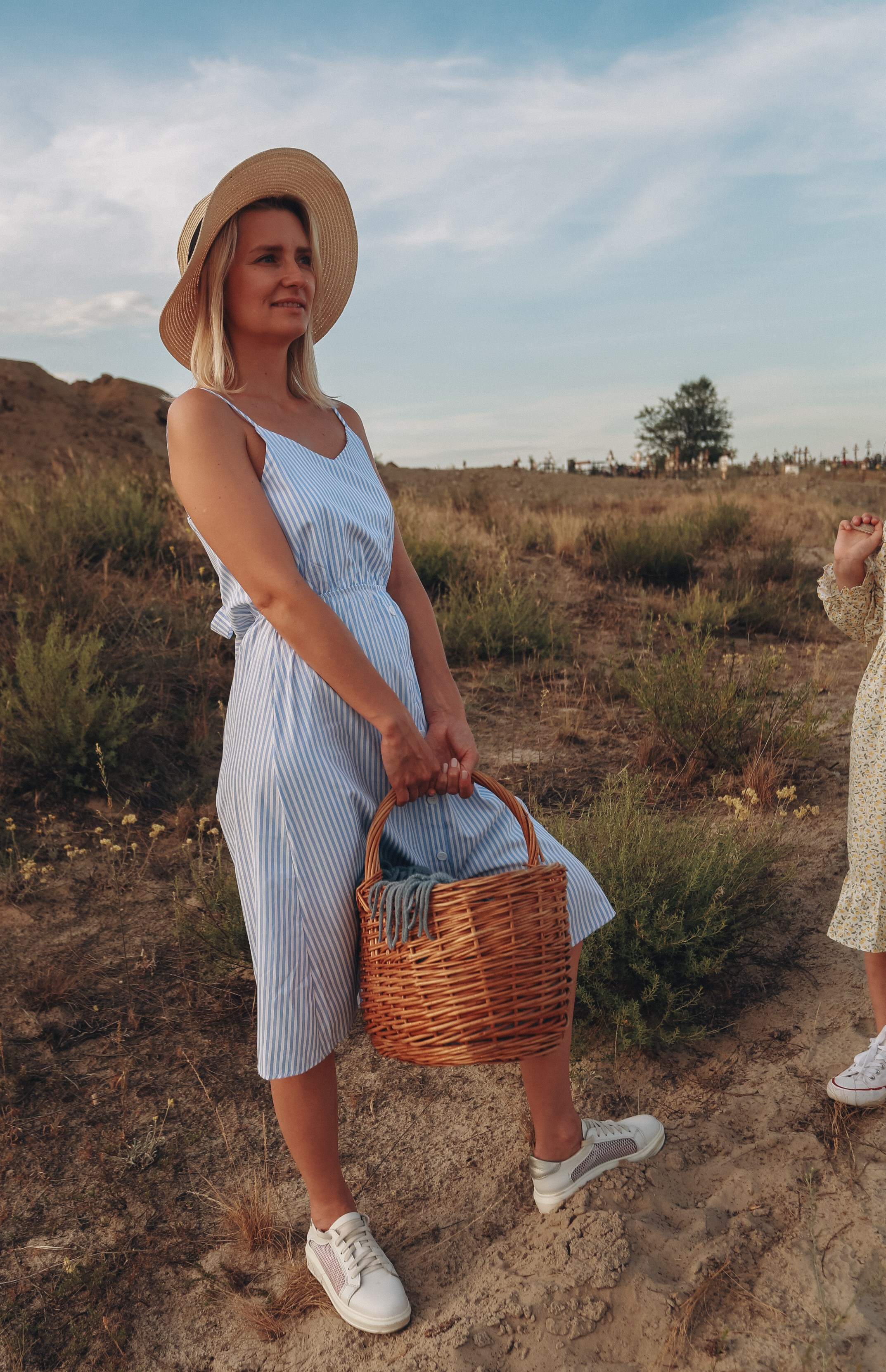 Пикник мамы Жени, Артема и Ксюши. Детский фотограф, Волгоград