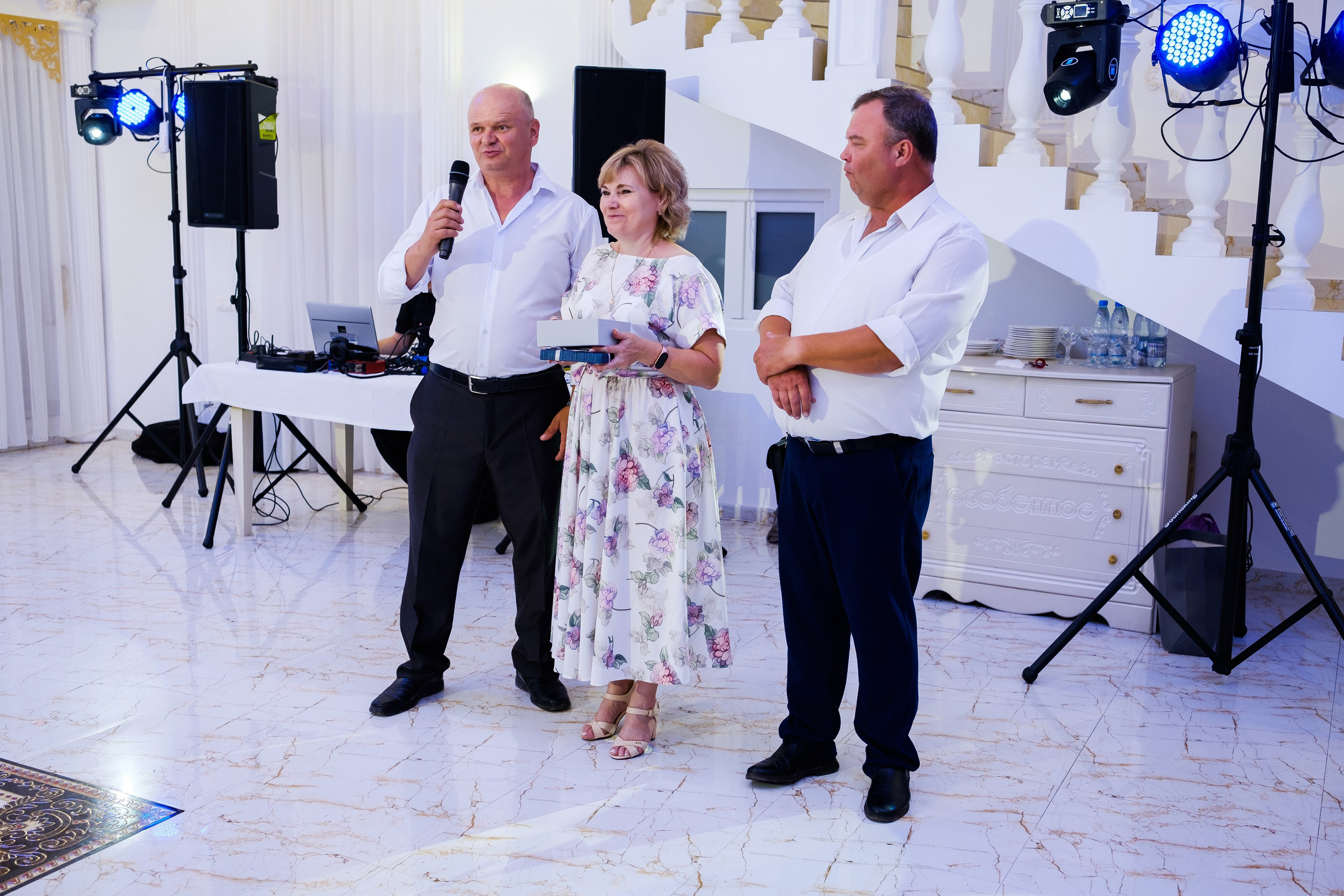 Сергей и Яна. Свадебный фотограф | репортаж | праздники | крещение