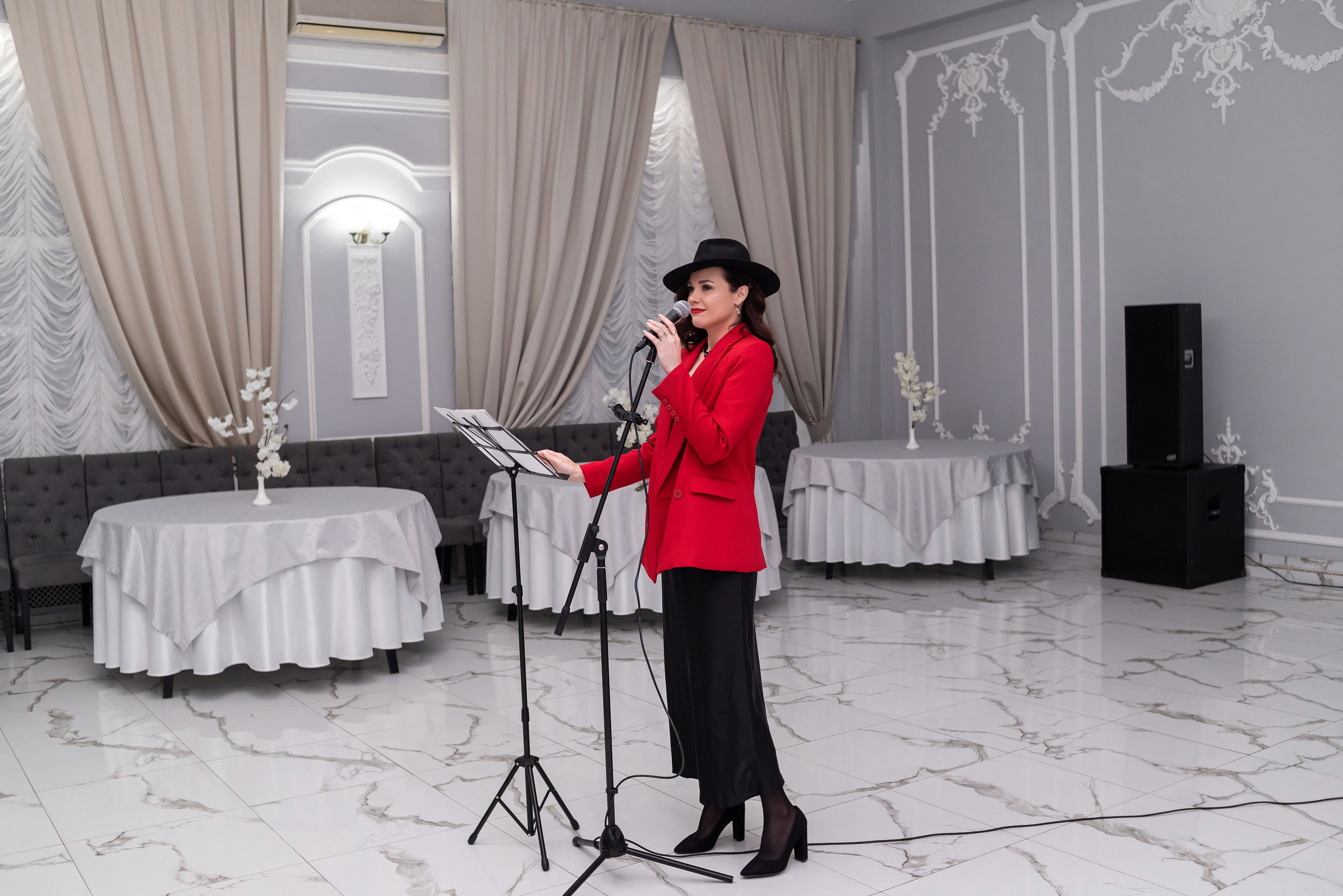 Поэтический вечер с Юлией Амшинской. Бжицких Виталий — фотограф г. Ульяновск