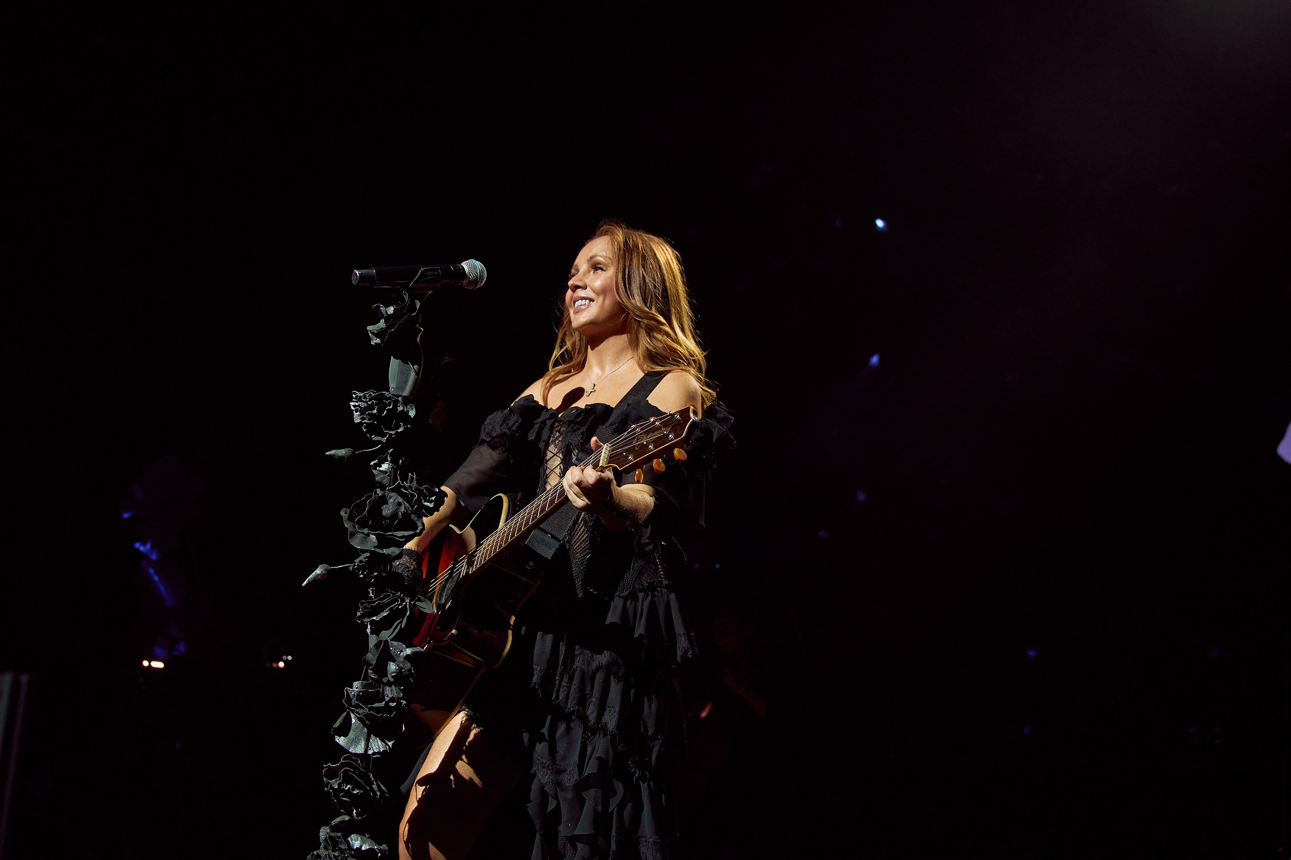 МАКСИМ & TELECLUB. Yekaterinburg, Sochi, Istanbul, Tiflis-Bshari Zaana’da fotoğrafçı