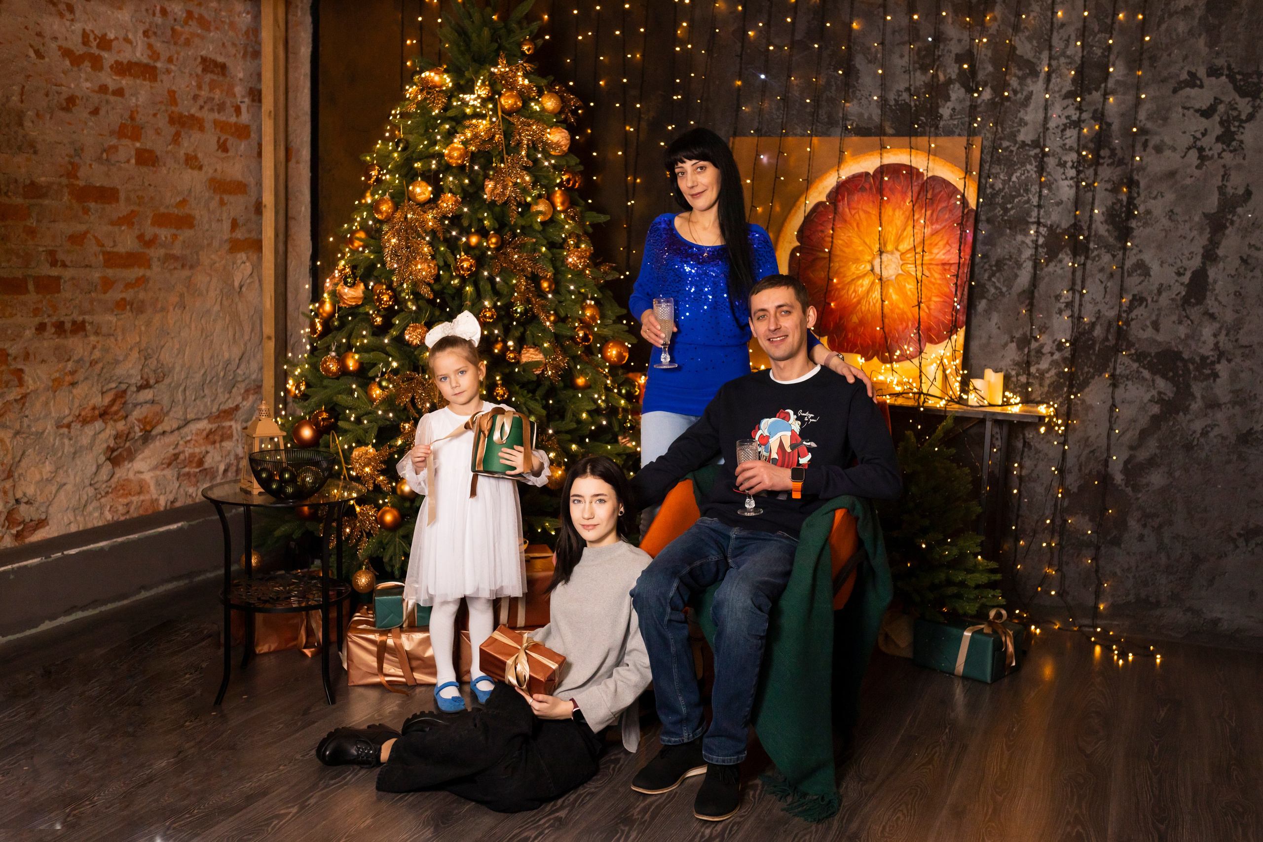 Мама, папа, я и моя сестренка. Свадебный фотограф в городе Подольск МО и Москва Крылова Ирина