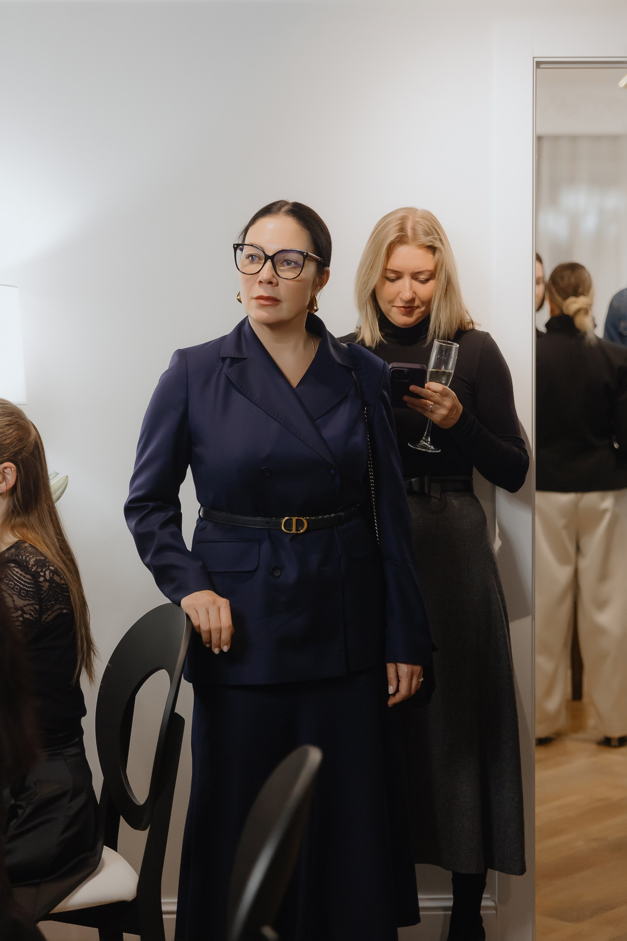 Открытие нового пространства интерьерного салона L. DECO в феврале 2025. L. Deco интерьерный салон. Краски/обои/лепной декор