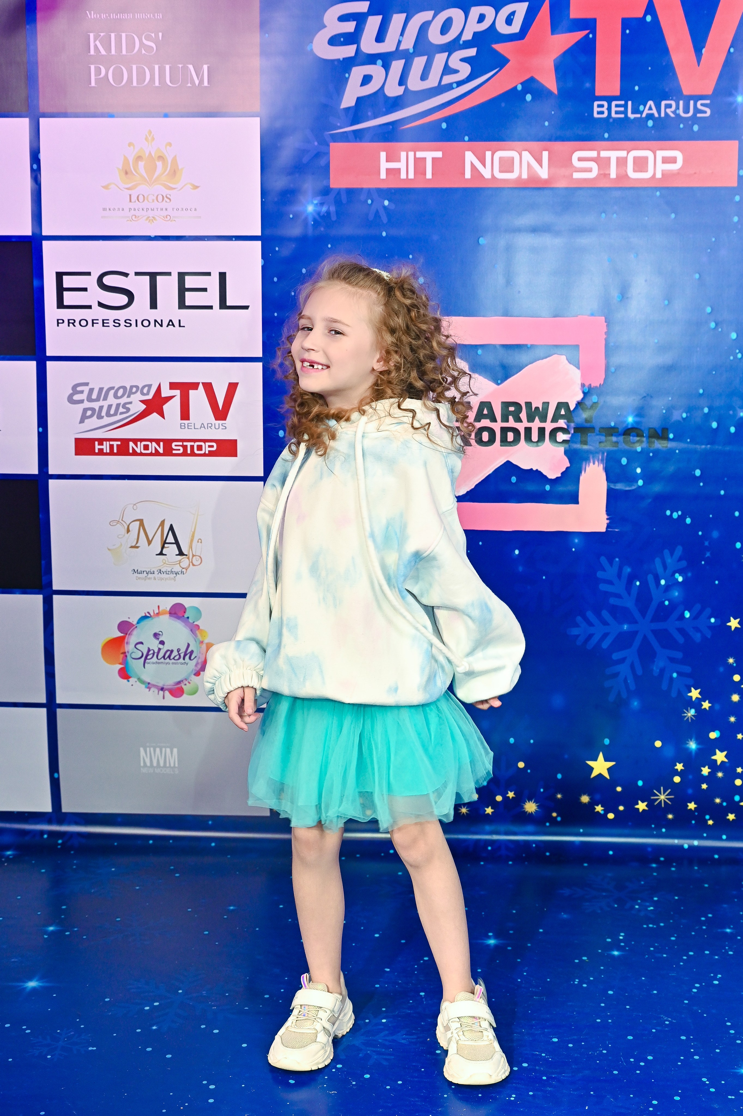 Большая новогодняя тусовка. Фотоуслуги, услуги фотографа, фотографирование важных событий