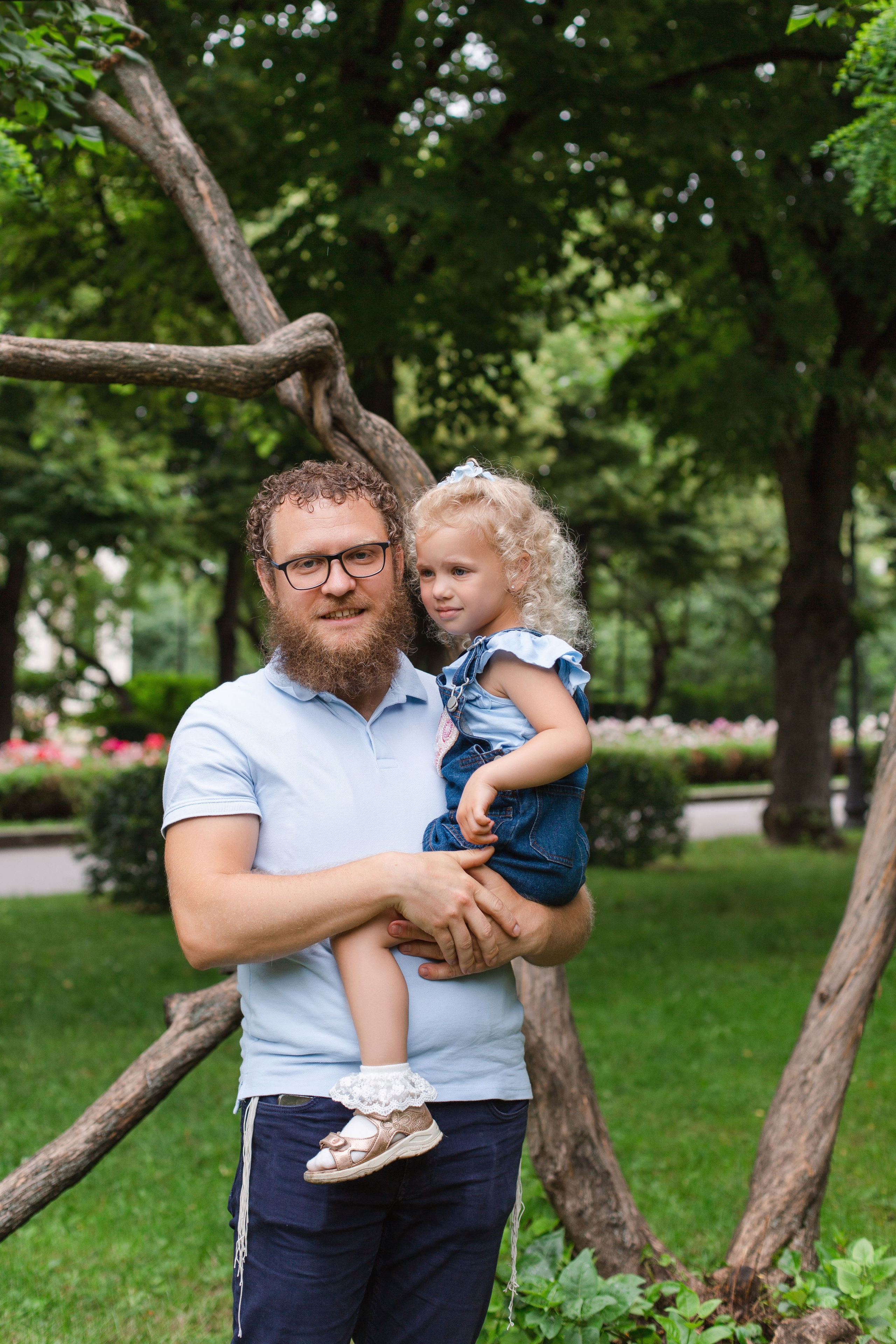 Семейная уличная фотосессия. Семейный и женский фотограф в Москве