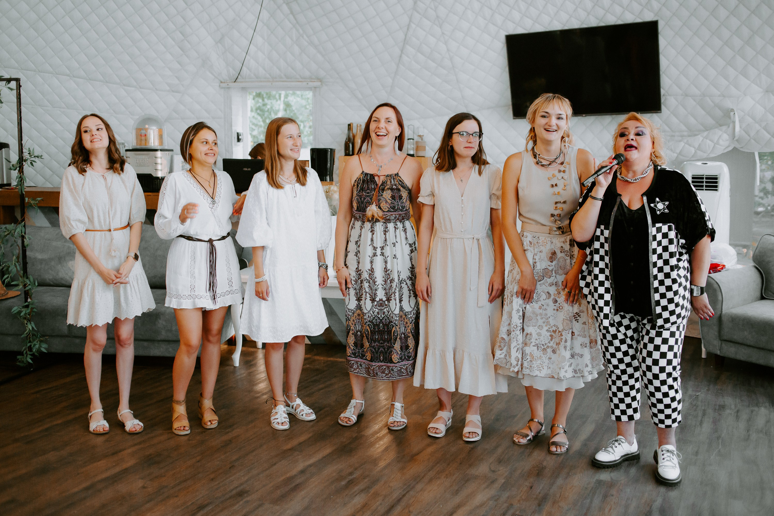 Выездная регистрация и свадебный банкет. Евгения и Илья. Фотограф в Челябинске Ополихина Анна