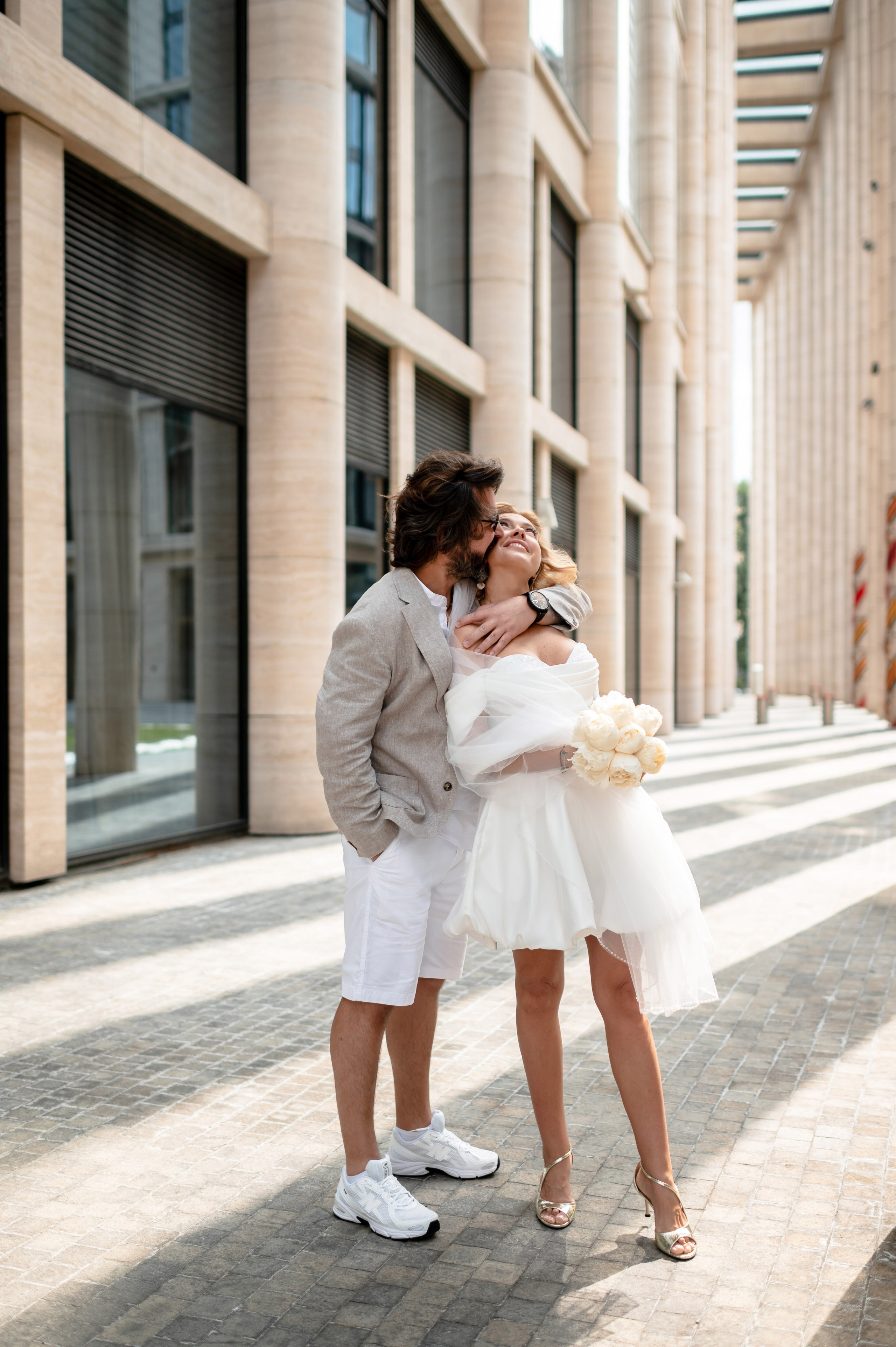 Юлия и Павел (сборы невесты, Невская ратуша, красный Buick, прогулка по рекам на катере). Портретный, семейный и свадебный фотограф в Санкт-Петербурге и в Пушкине Ширяев Денис