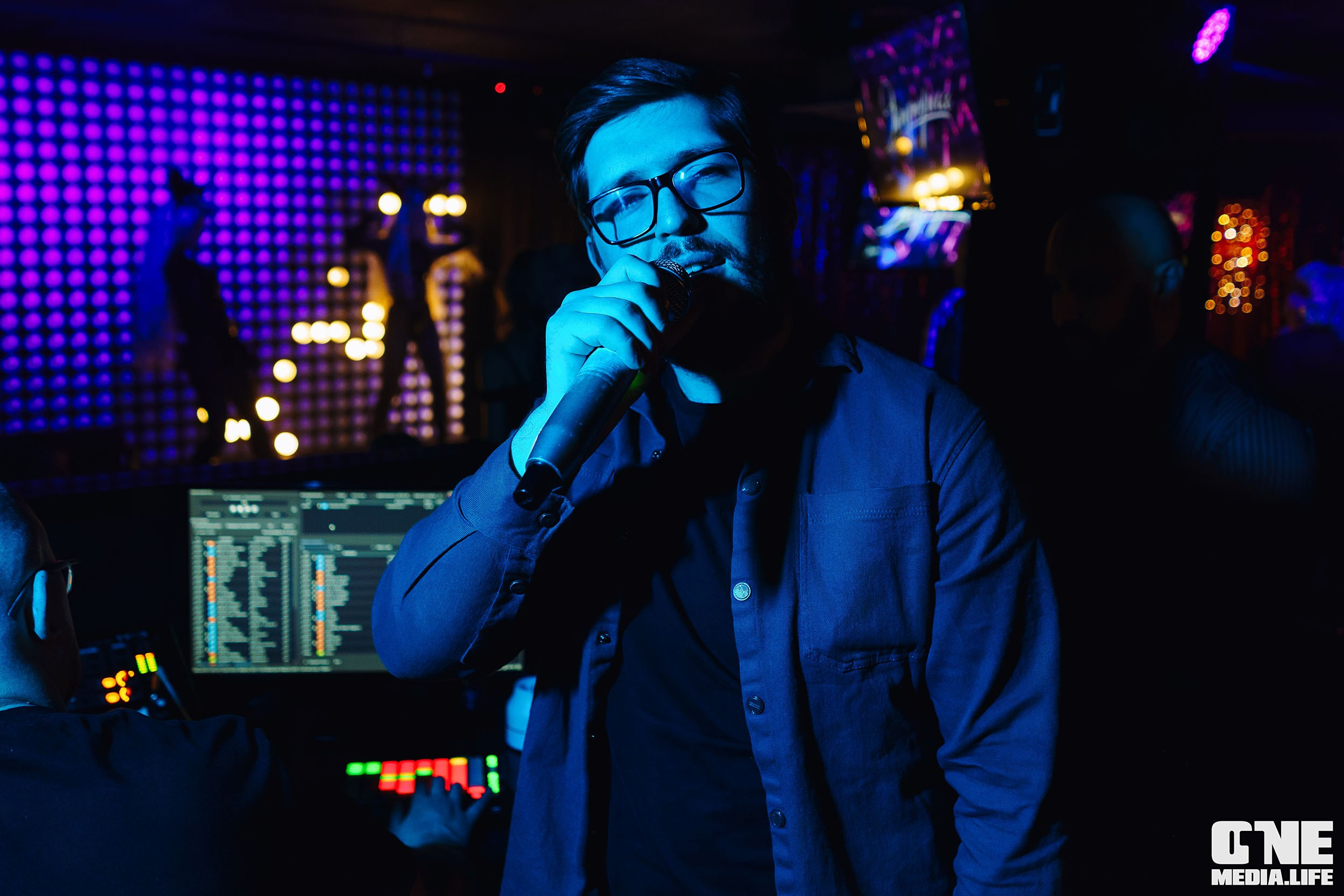 Фоторепортаж из караоке-клуба Эйфория. One Media Life: фоторепортажи, фотоотчеты с мероприятий и заведений