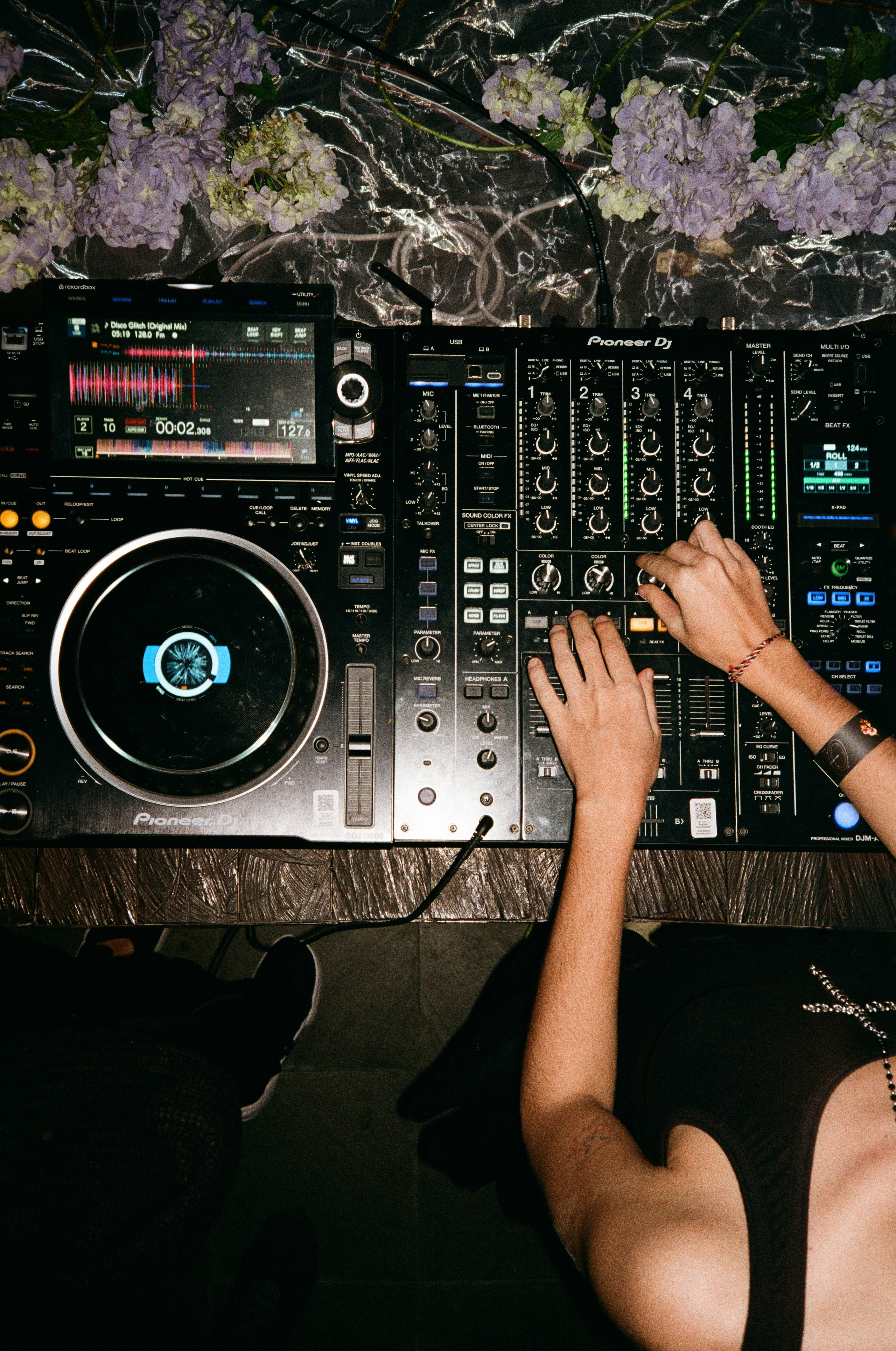 Radiocultura bali on film. Главная