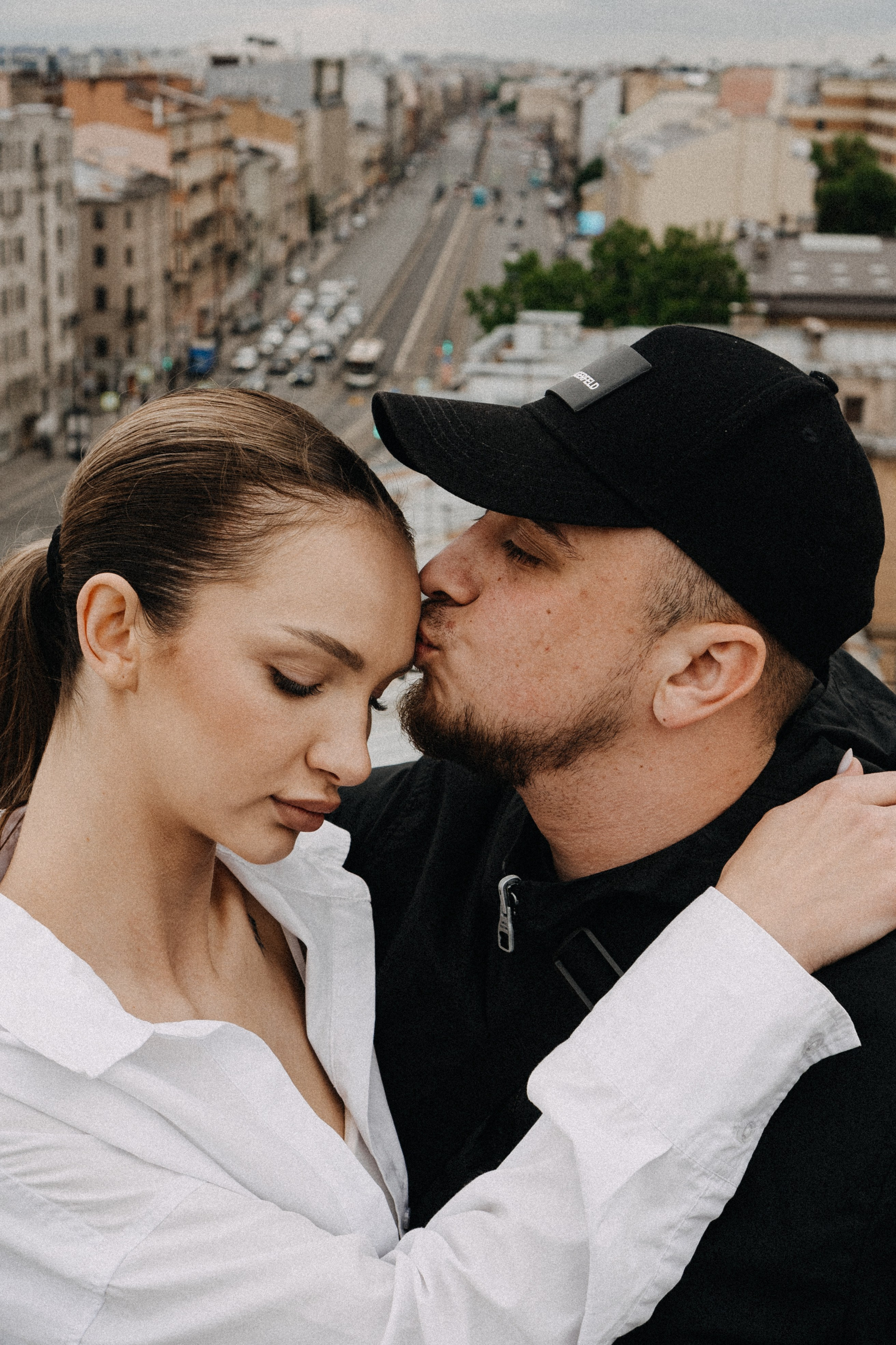 МЫ ГУЛЯЛИ ПРО КРЫШАМ ПИТЕРА. Профессиональный фотограф, Санкт-Петербург — Виктория Богомолова