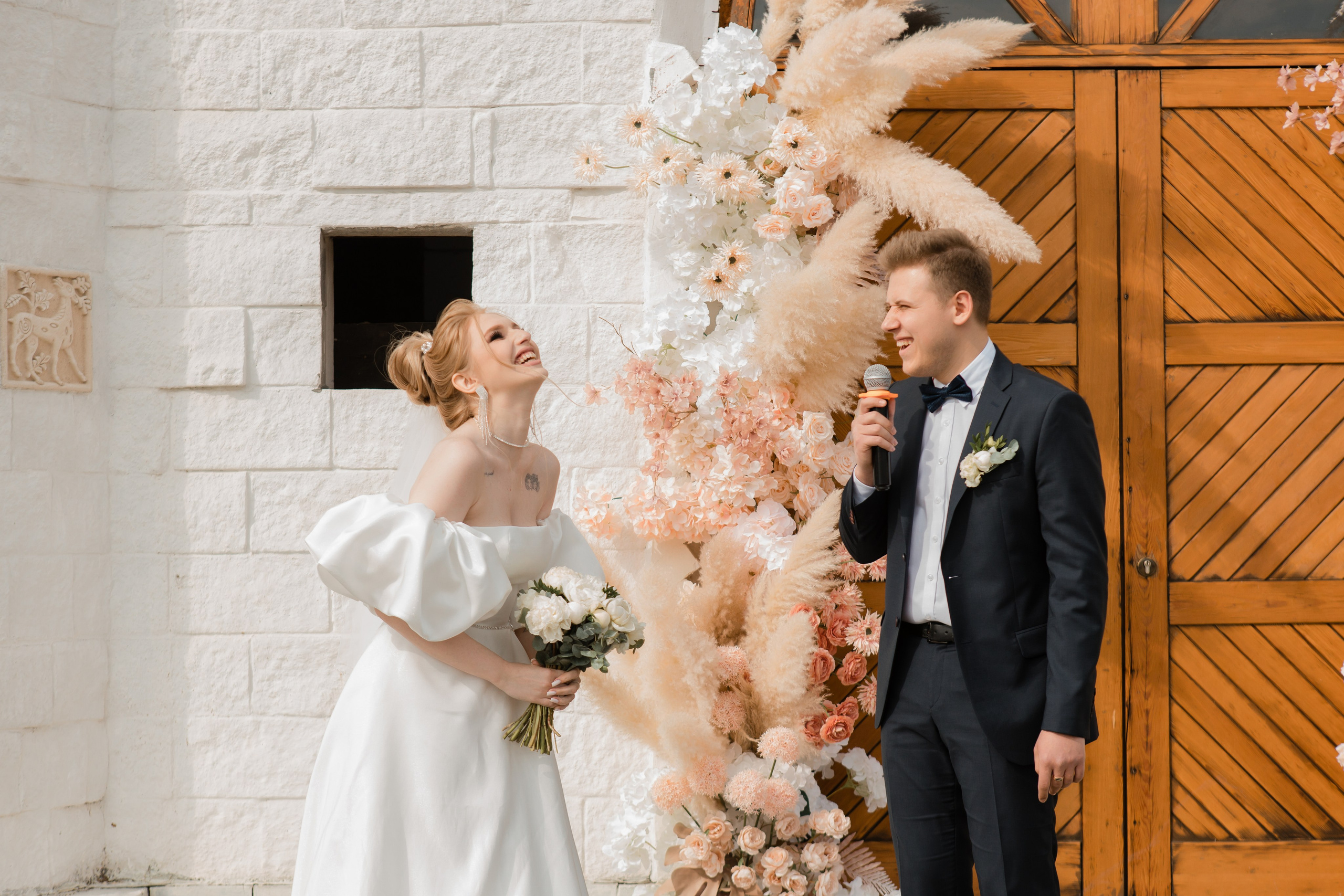 Павел и Ангелина. Видеосъемка и фотосъемка свадеб. Фотограф и оператор на свадьбу. Видеосъемка подкастов, собственная видео-фотостудии. Предметная фотосъемка