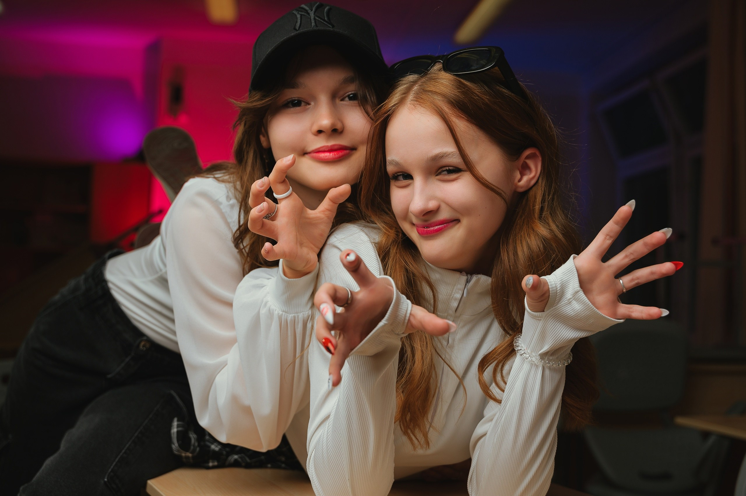 Школьные съемки & Выпускные альбомы. Свадебный и Школьный фотограф Улан-Удэ Бурятия Джулия Топоева Выпускные альбомы Фотограф на мероприятие