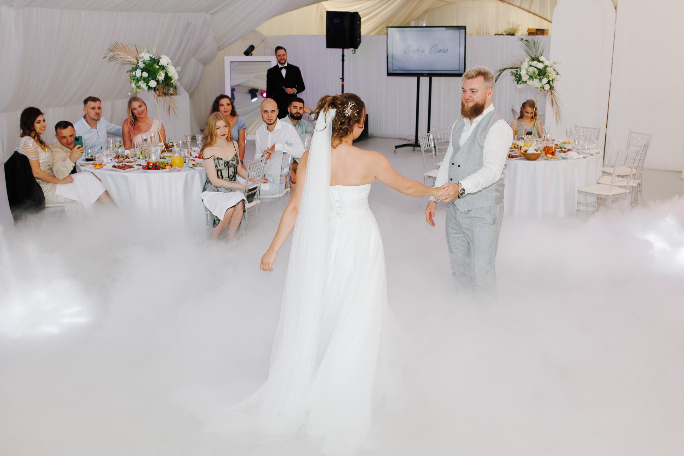 Свадебная фотосессия на финском заливе. Свадебный фотограф СПБ