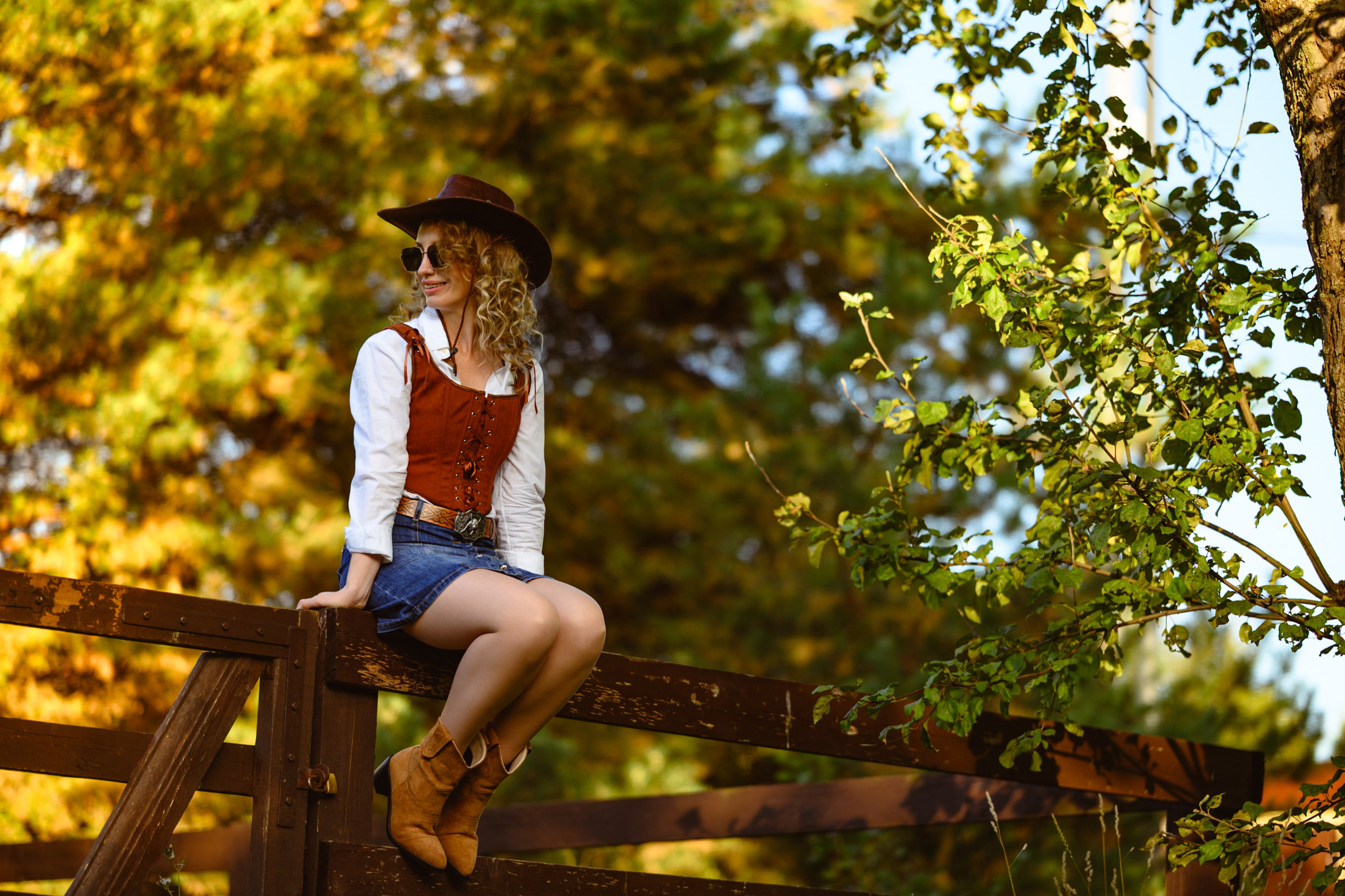 Ковбойша. Компания и фотошкола по созданию контента в Москве