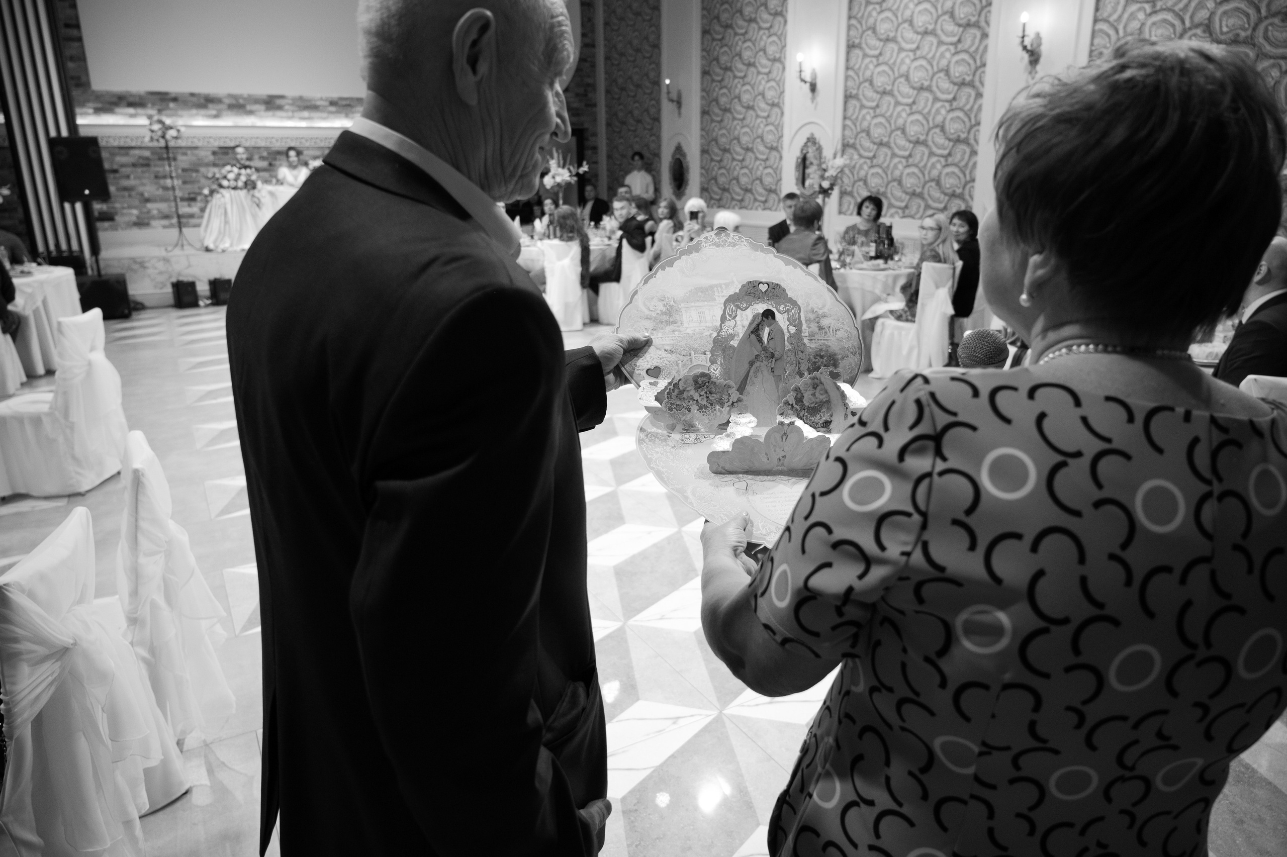 Вячеслав и Екатерина / банкетный зал Savory House. Свадебный фотограф Йошкар-Ола Казань