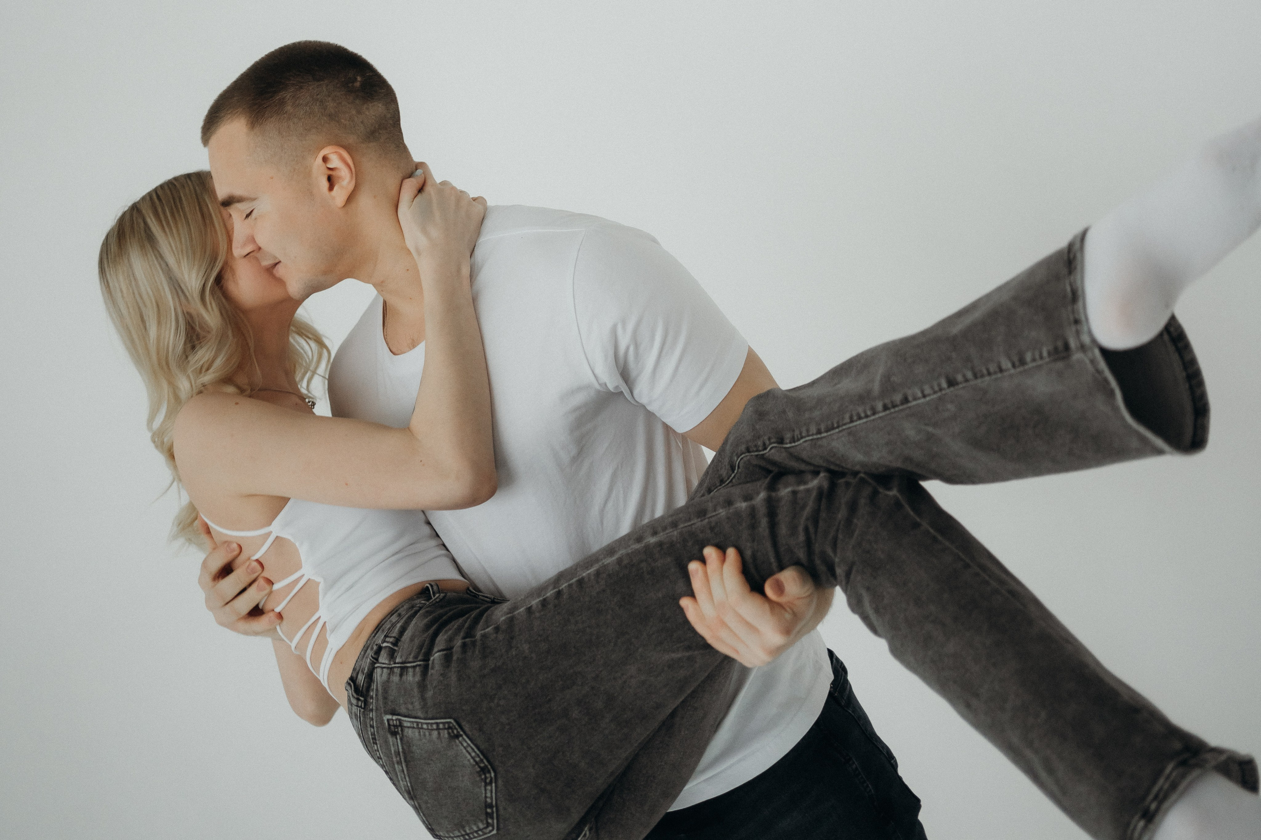 Парная фотосессия в студии в Архангельске. Портретный и свадебный фотограф в Архангельске Елизавета Стрекаловская