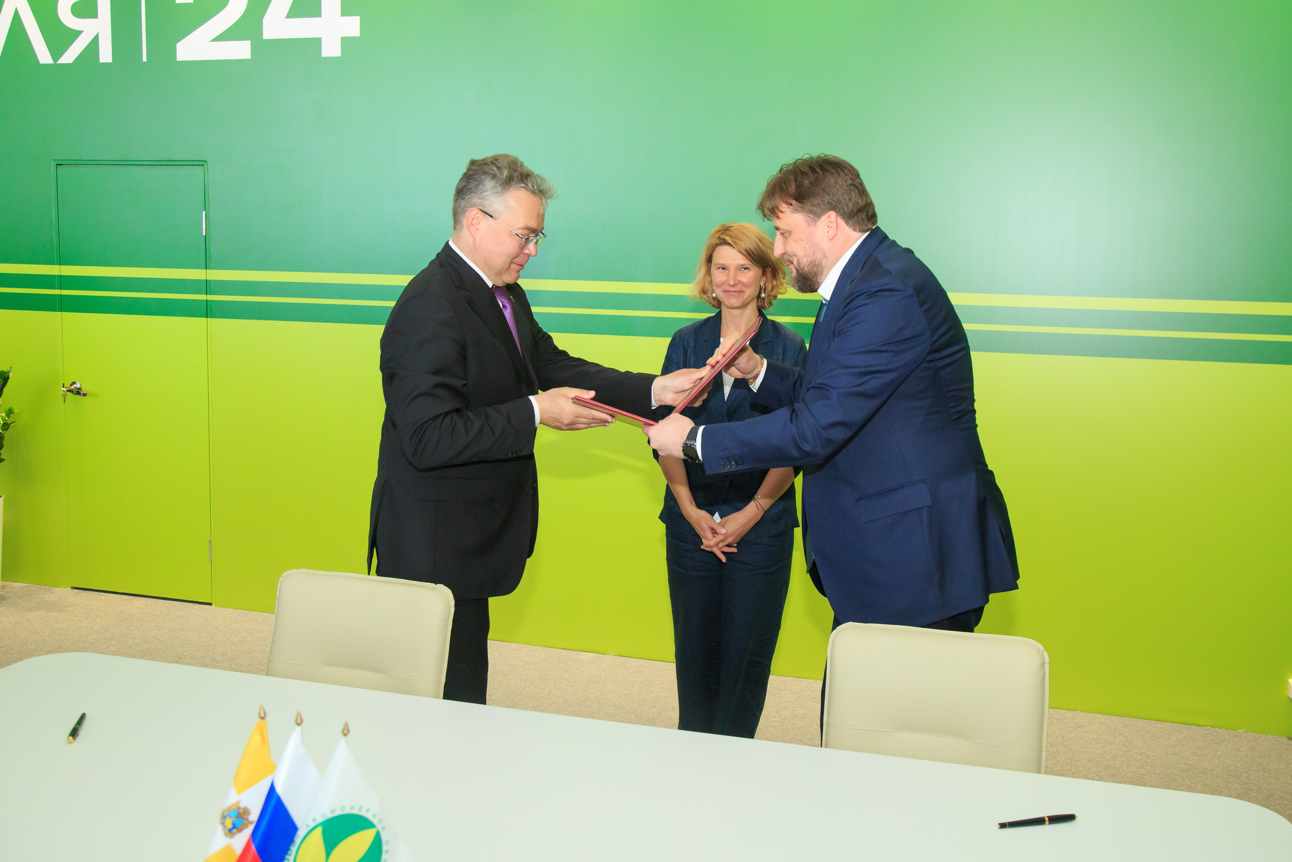 Репортажный фотограф. Репортажная фотосъёмка Минеральные Воды, Пятигорск, Кисловодск, Ставрополь. Репортажный и свадебный фотограф Пятигорск и КМВ