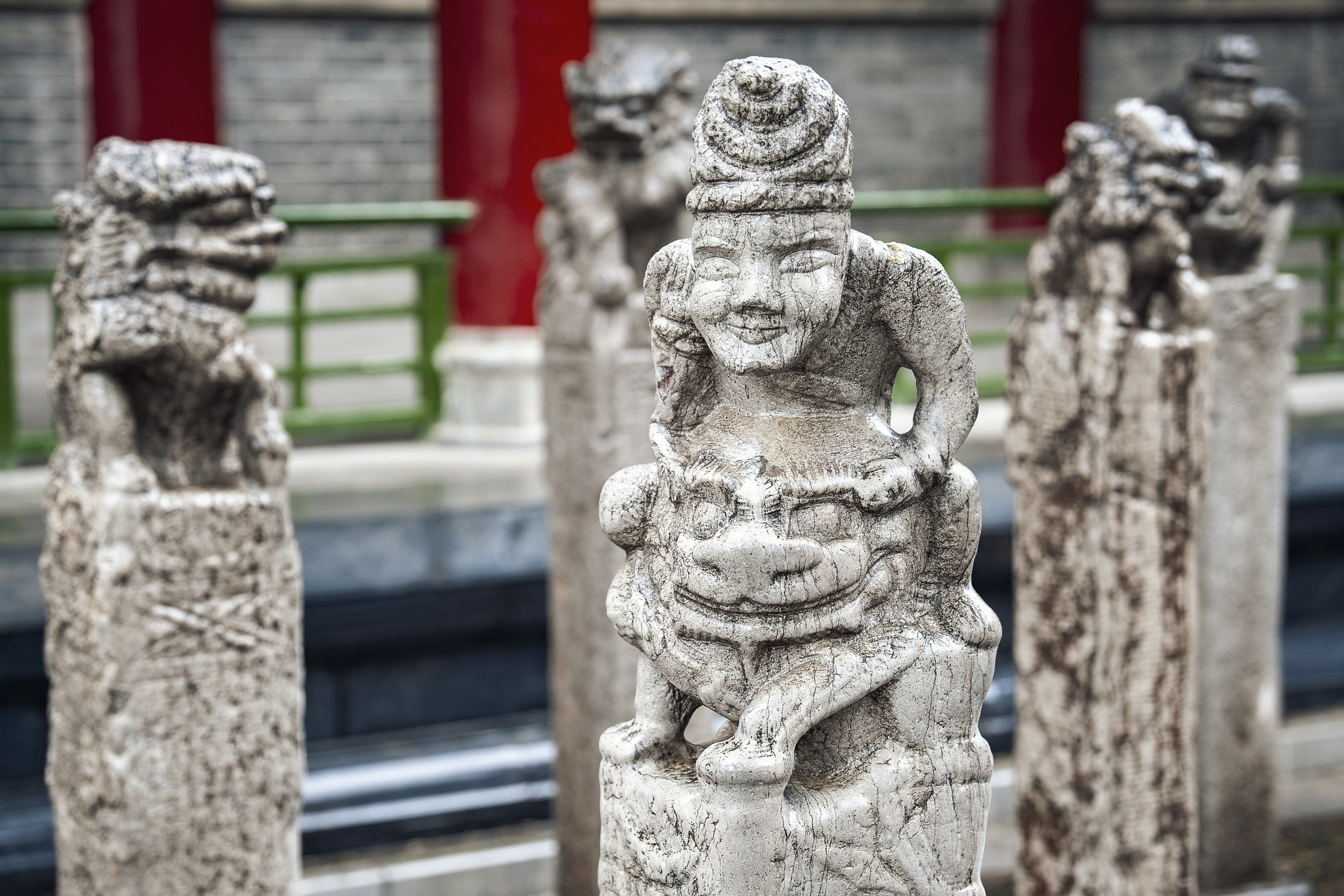 Город Сиань. Музей «Лес стел» (Бэйлинь) — название музея в Сиане. Они собраны со всего Китая. Некоторые датируются  837 году н.э