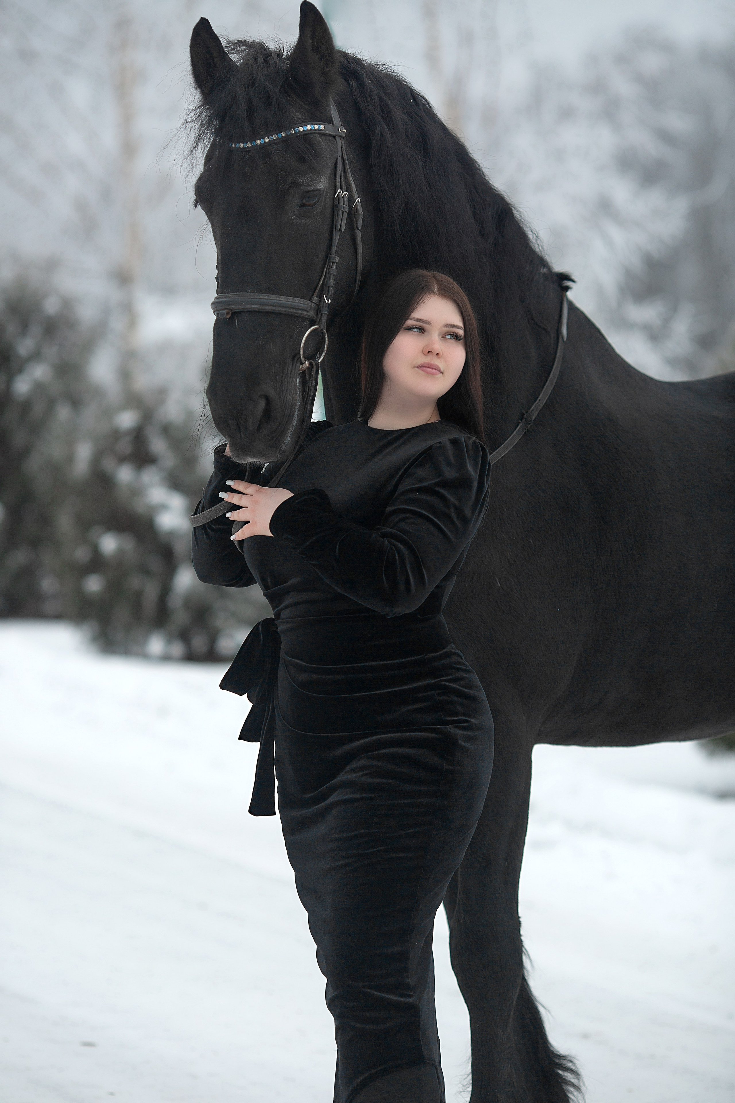 Мария и Ферзь. Фотосессия с лошадьми в Нижнем Новгороде