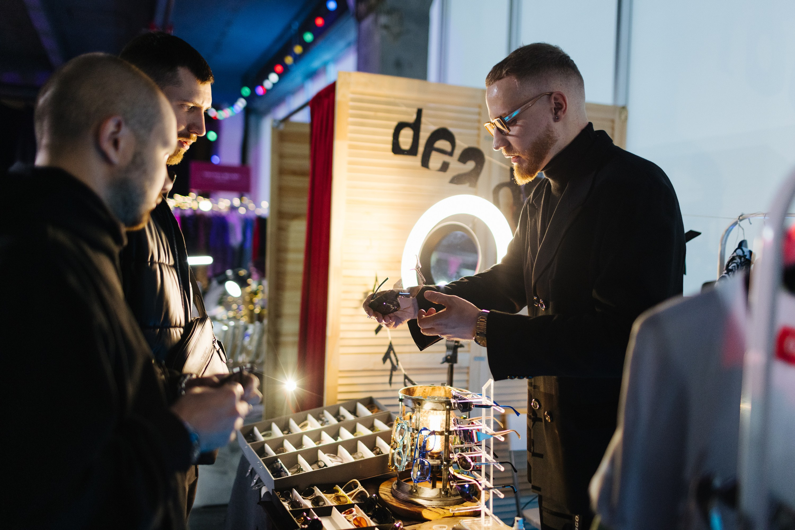 24–25 декабря 2022 в пространстве ПОЛЕ / День 1. Фотоотчеты «Ламбада-маркета»