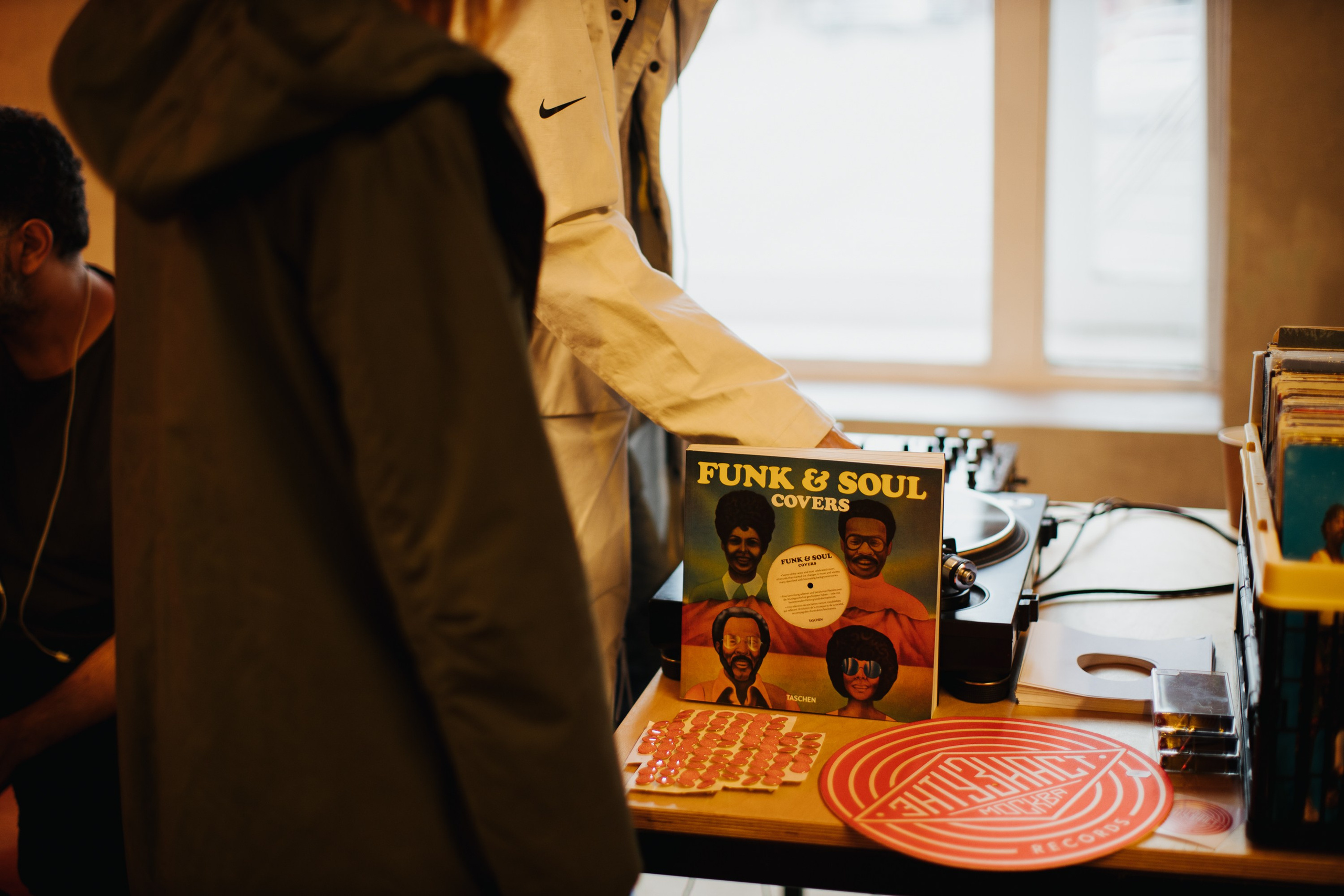 17–18 октября 2020 в «Инлиберти» / фото Валерий Белобеев. Фотоотчеты «Ламбада-маркета»