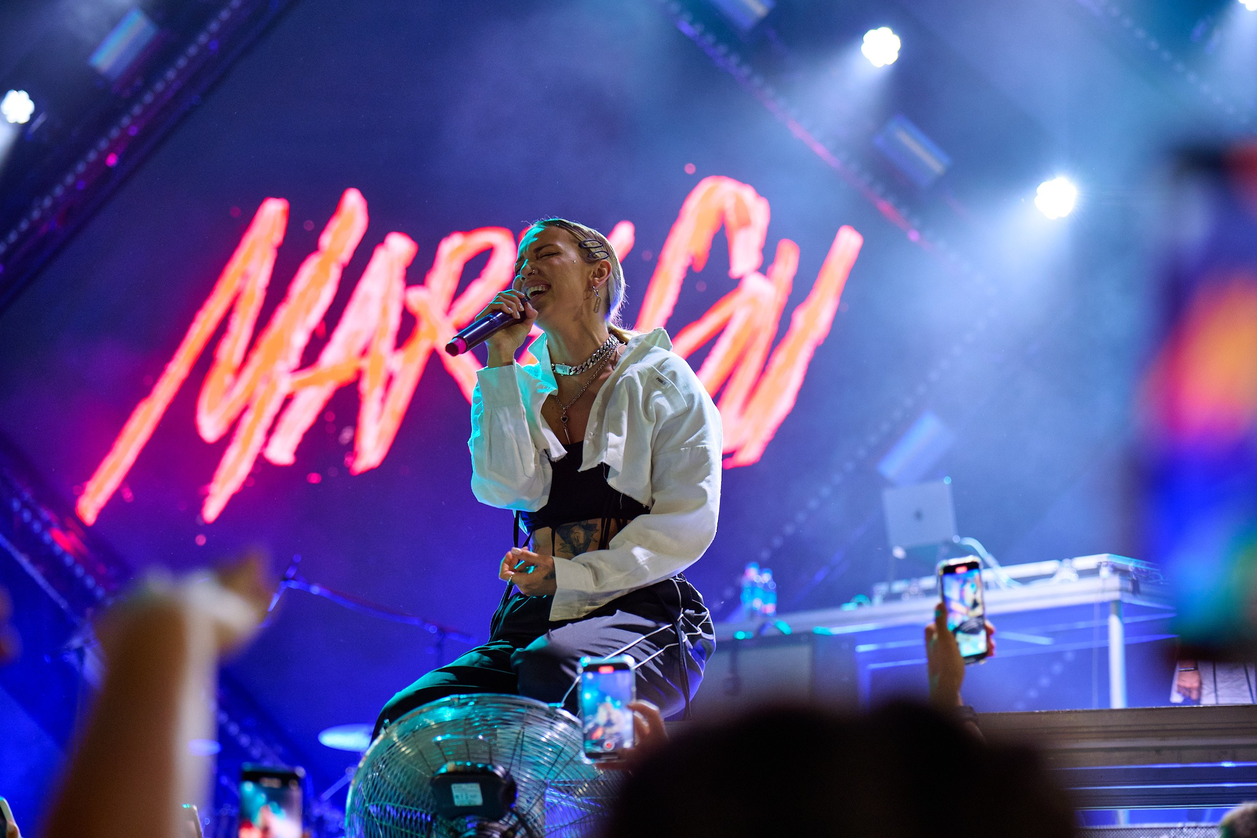 Концерт Mary Gu. Профессиональный репортажный фотограф Инесса Иминова