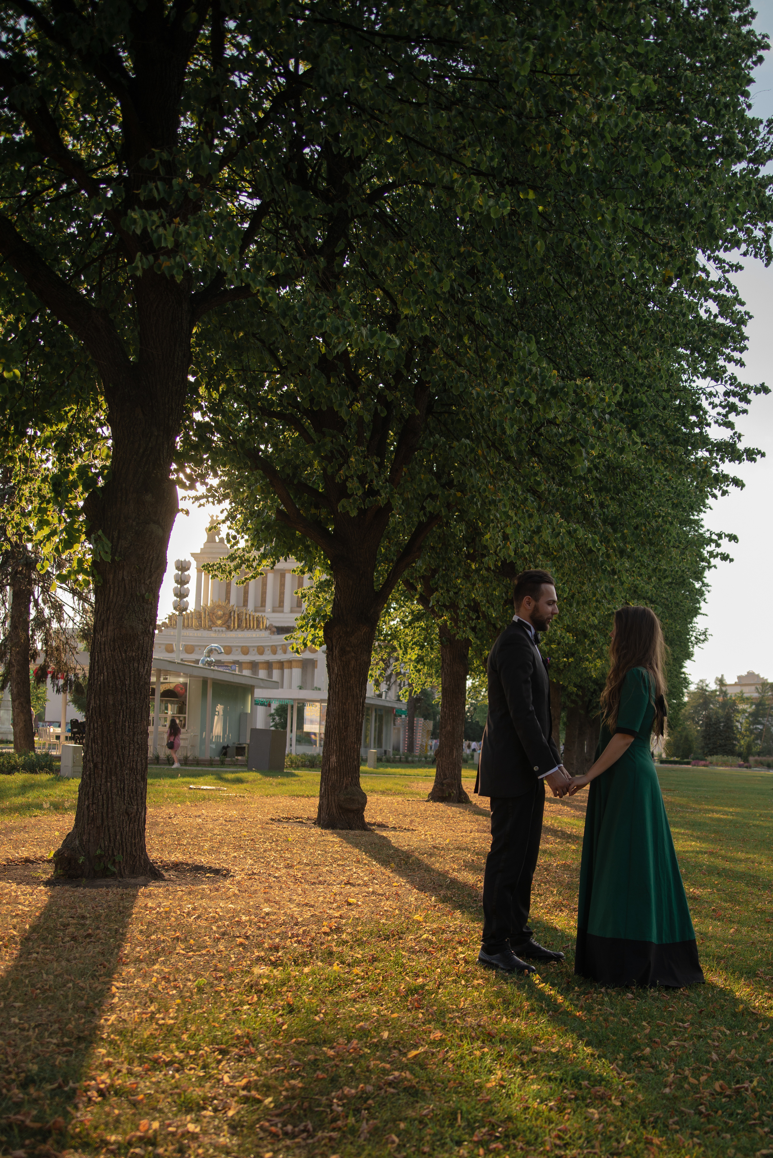 Мария и Николай. ВДНХ. Свадебный и семейный фотограф Москва Видное Домодедово