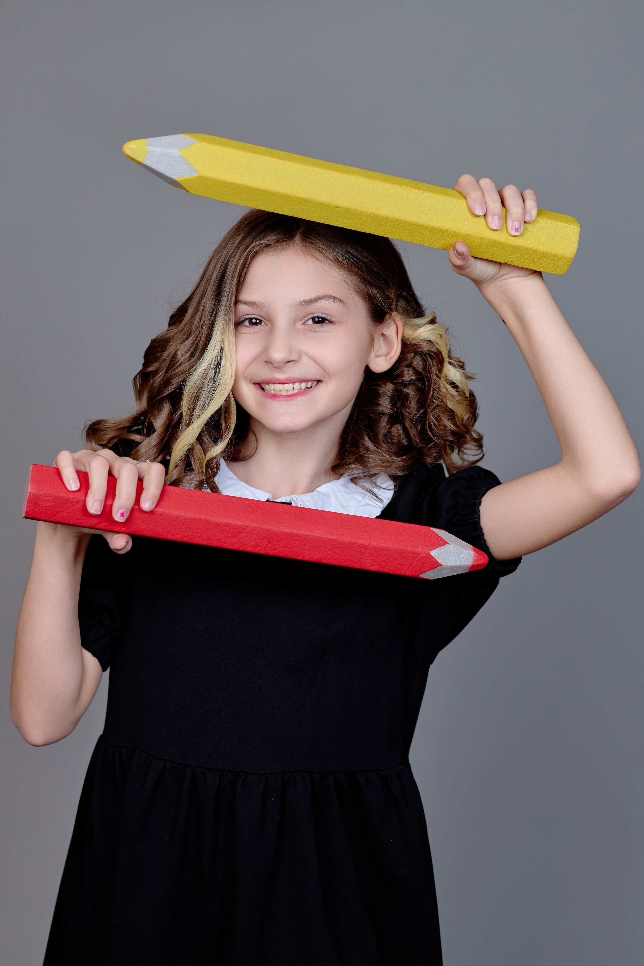 Портреты 4 класс для выпускного альбома таганрог. Фотограф Выпускные альбомы Таганрог Сергей Коробченко