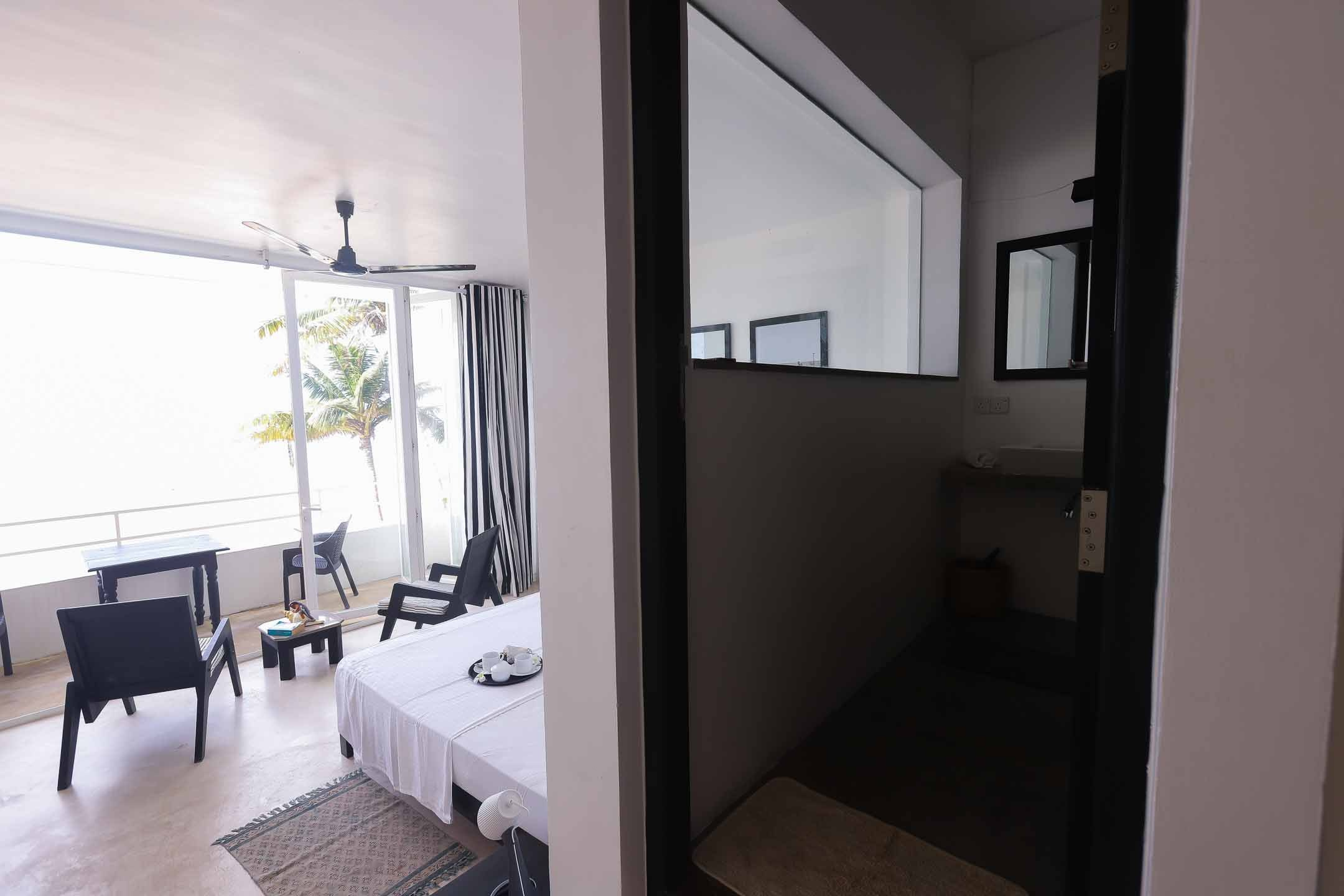 Отель пляж Хабарадува. Фотограф на Шри-Ланке