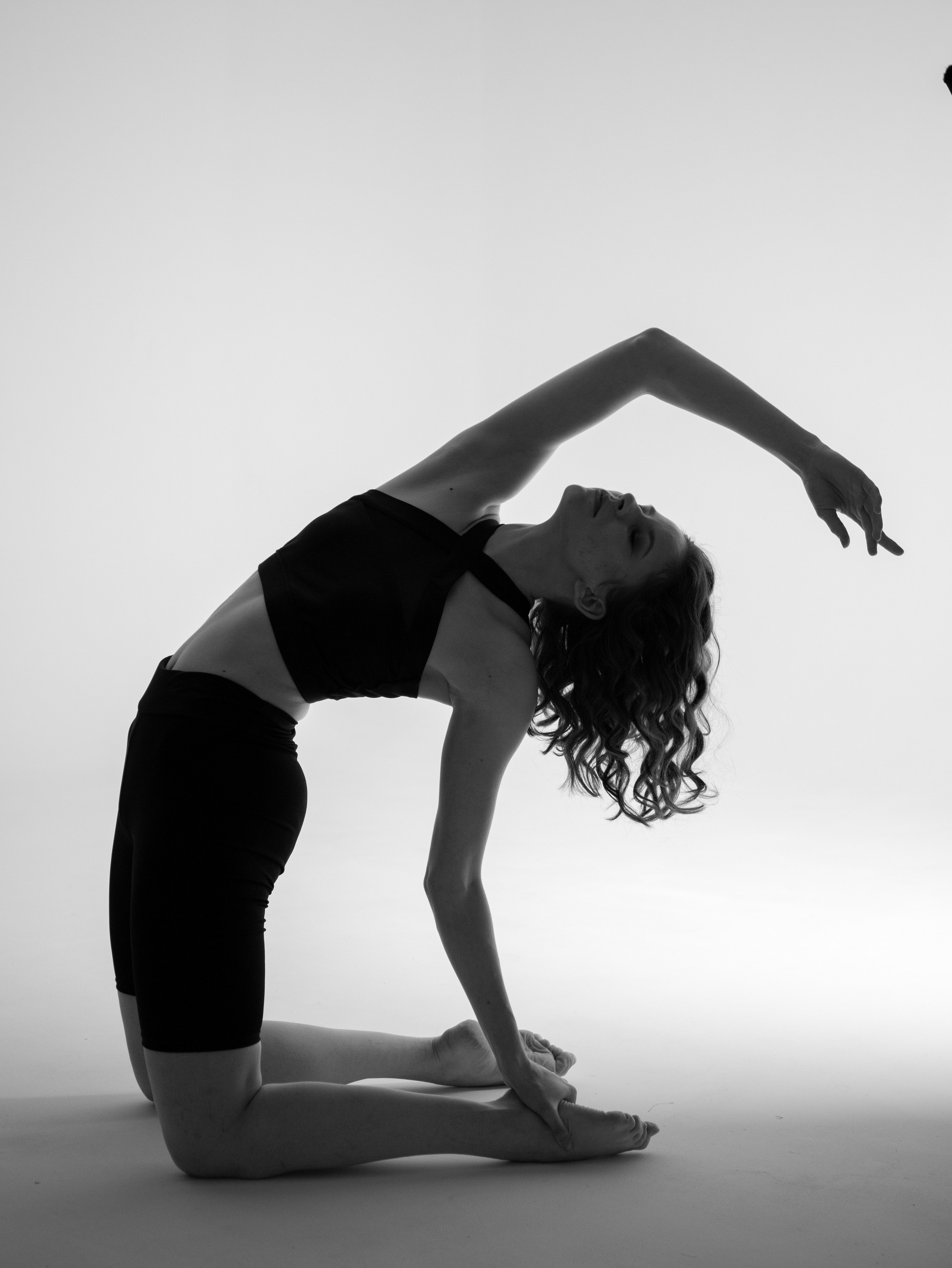 Спорт-эстетика на циклораме. Свадебный и семейный фотограф в Москве Мила Широких