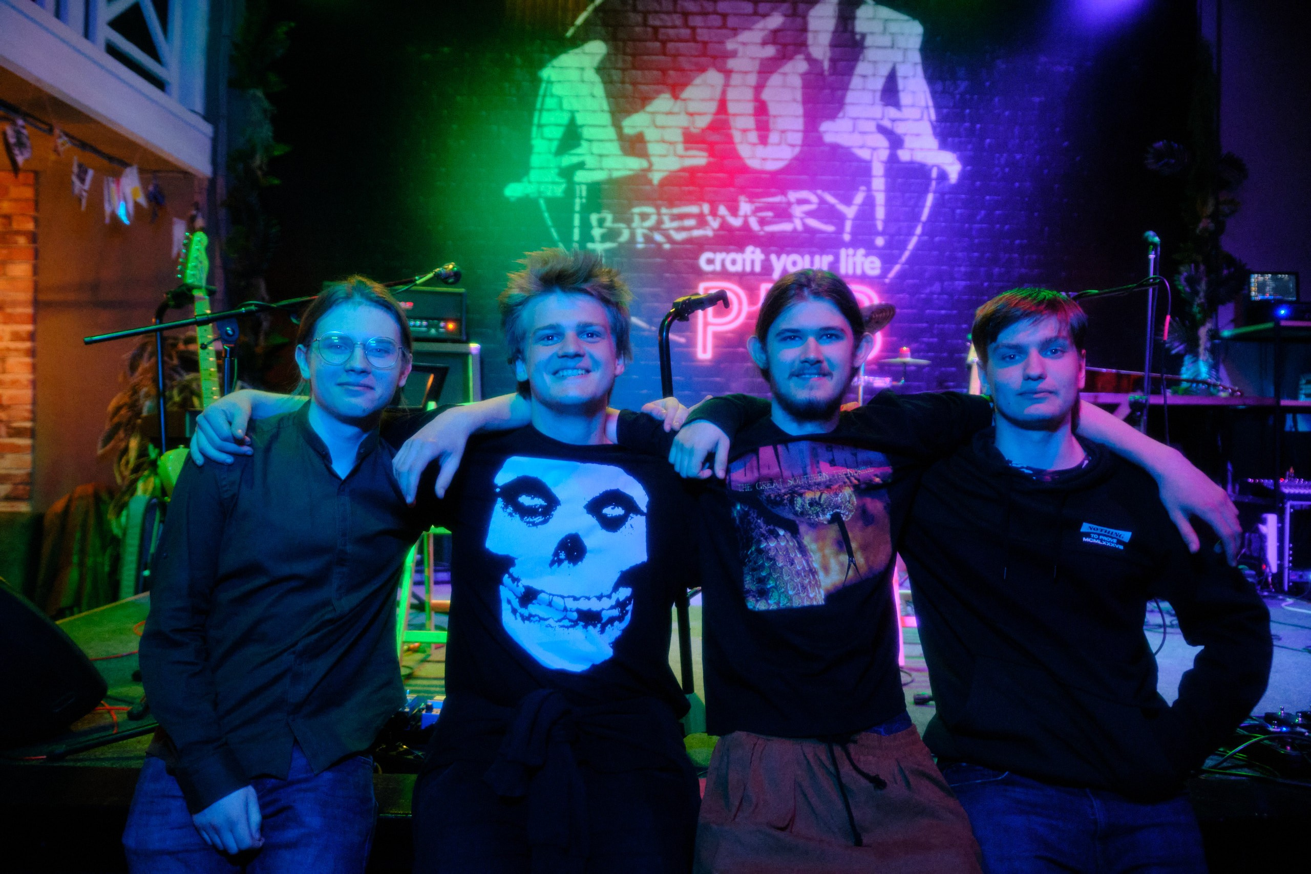 ArtaPub. Антон Ив