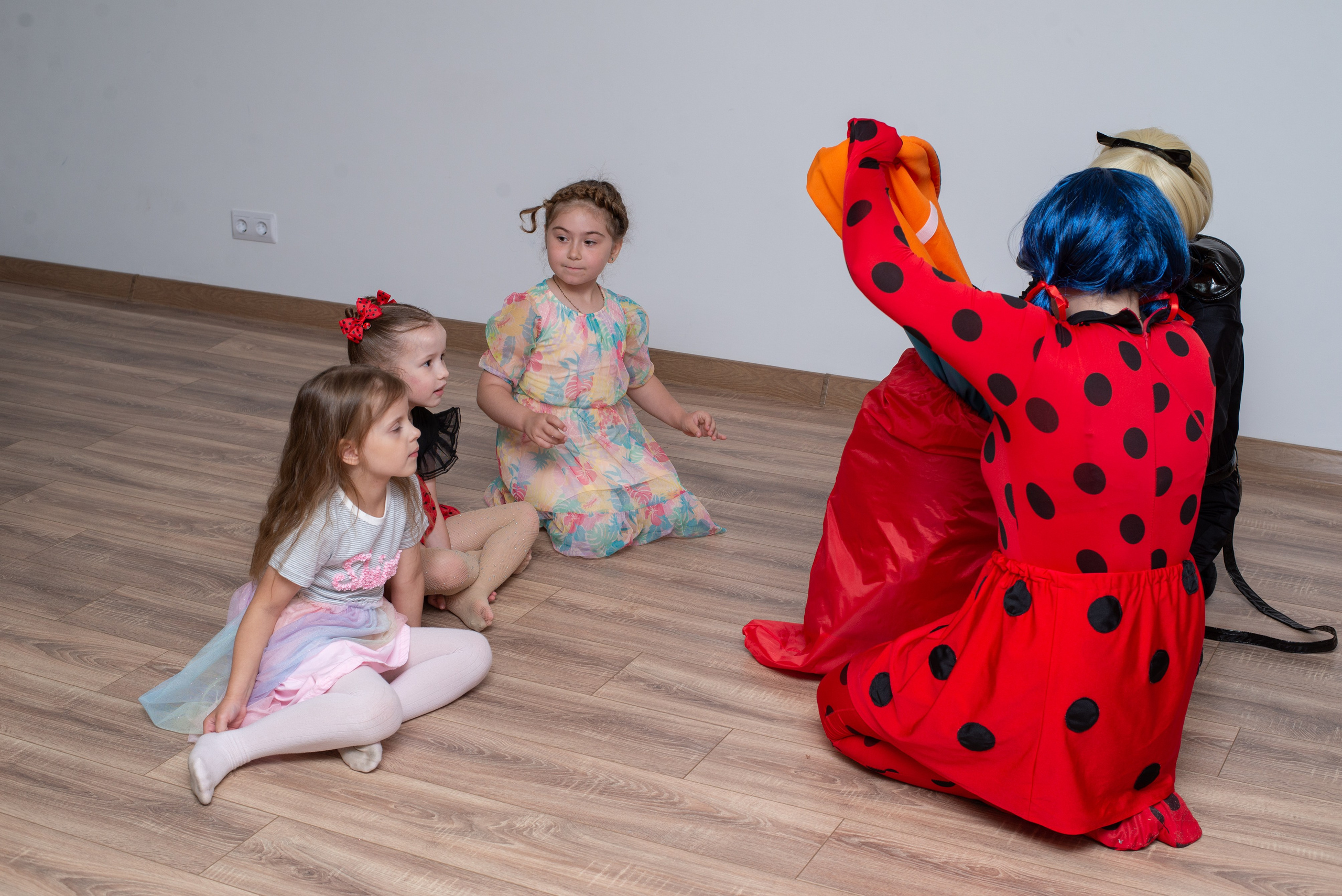 Детский праздник BEE Loft 2025. Портретный фотограф Марина Тамбовская