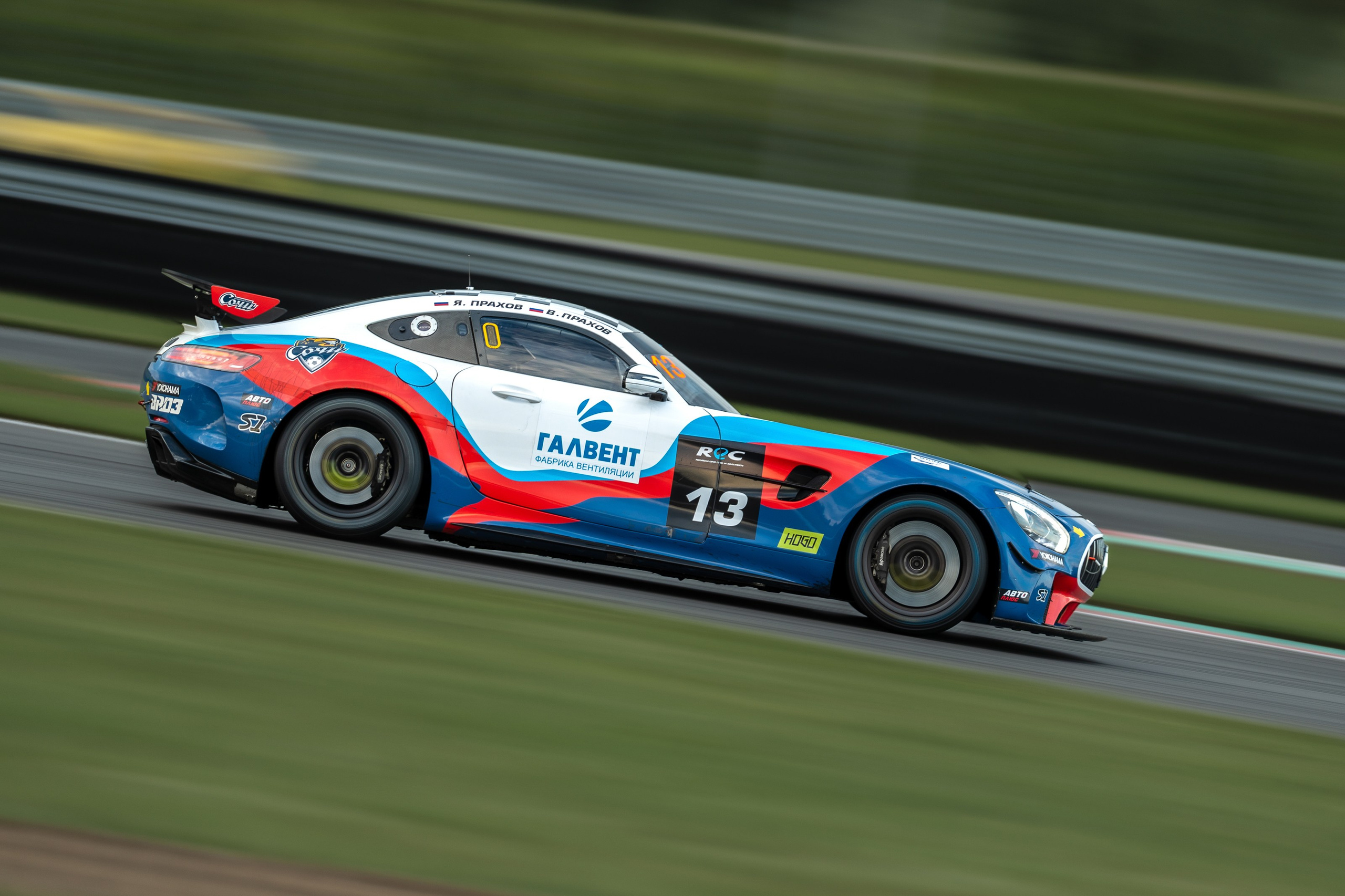 Фото четвертого этапа Российской серии гонок на выносливость. Фотограф Николай Прокофьев модельные тесты в Москве