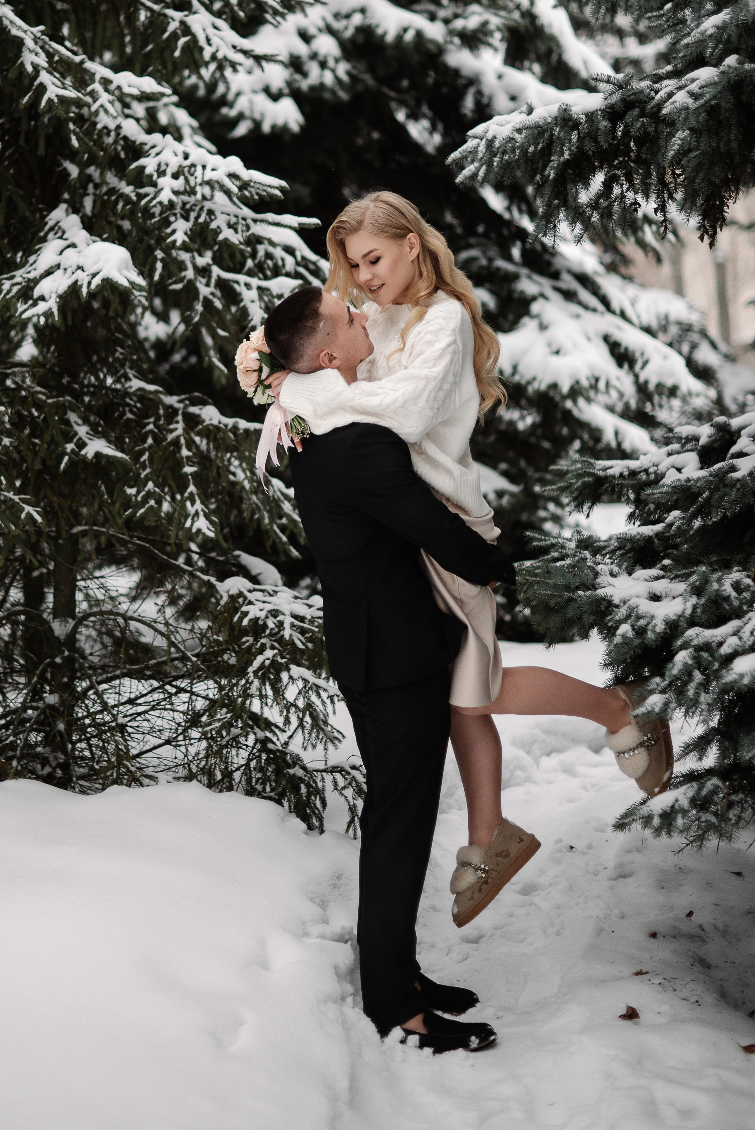 Александра и Алексей, роспись и прогулка зимой. Свадебный и портретный фотограф в Липецке Юлия Свит