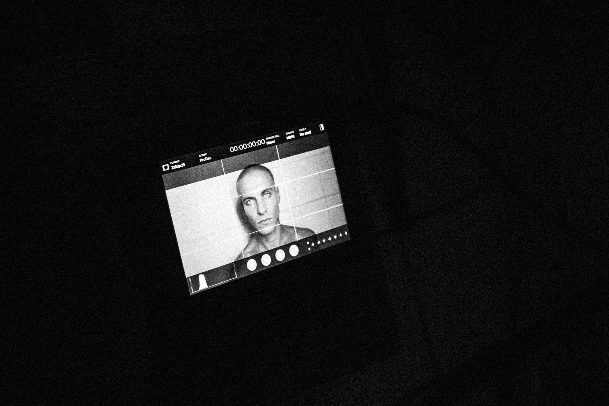 Behind the scenes. Portrait and backstage photographer Nina Crane