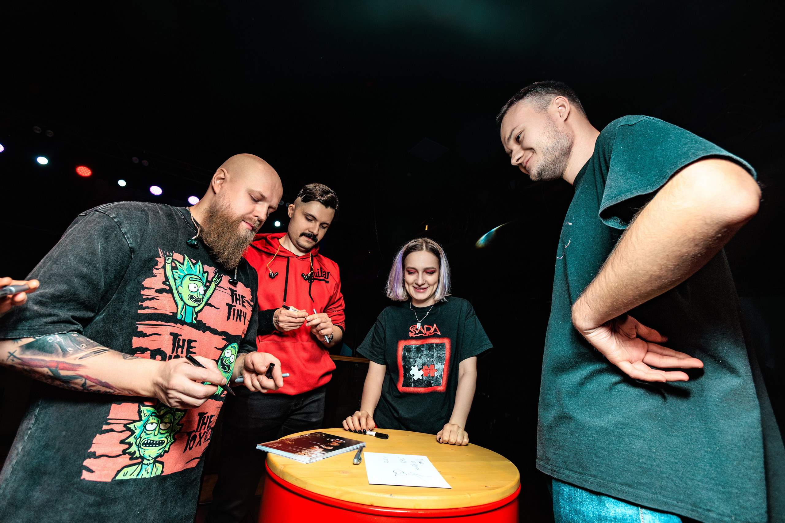 SARA. Репортажный фотограф Екатеринбург | Яркий, качественный репортаж | Концерты, клубы, репортаж, праздники, корпоративы