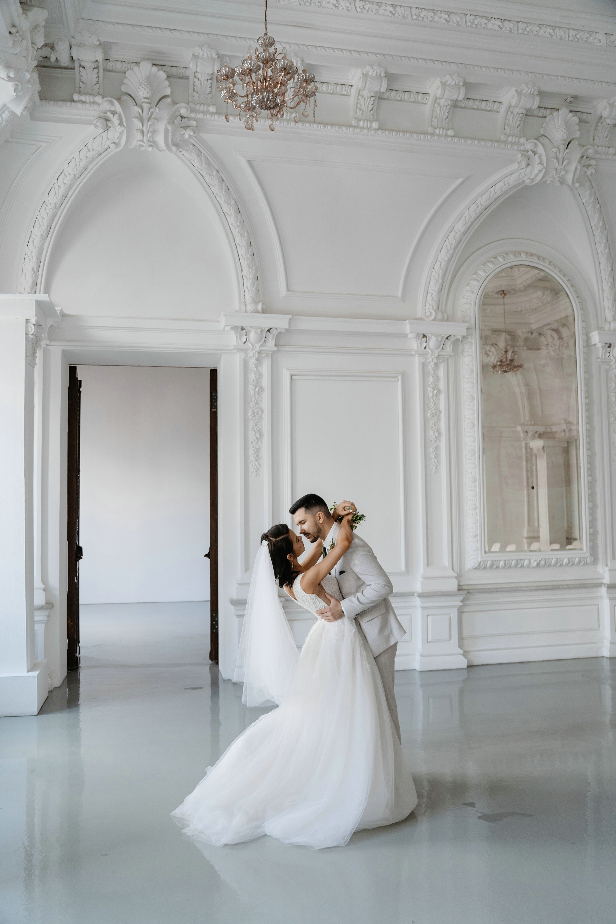 Свадебная фотосъемка в загсе Спиридонова