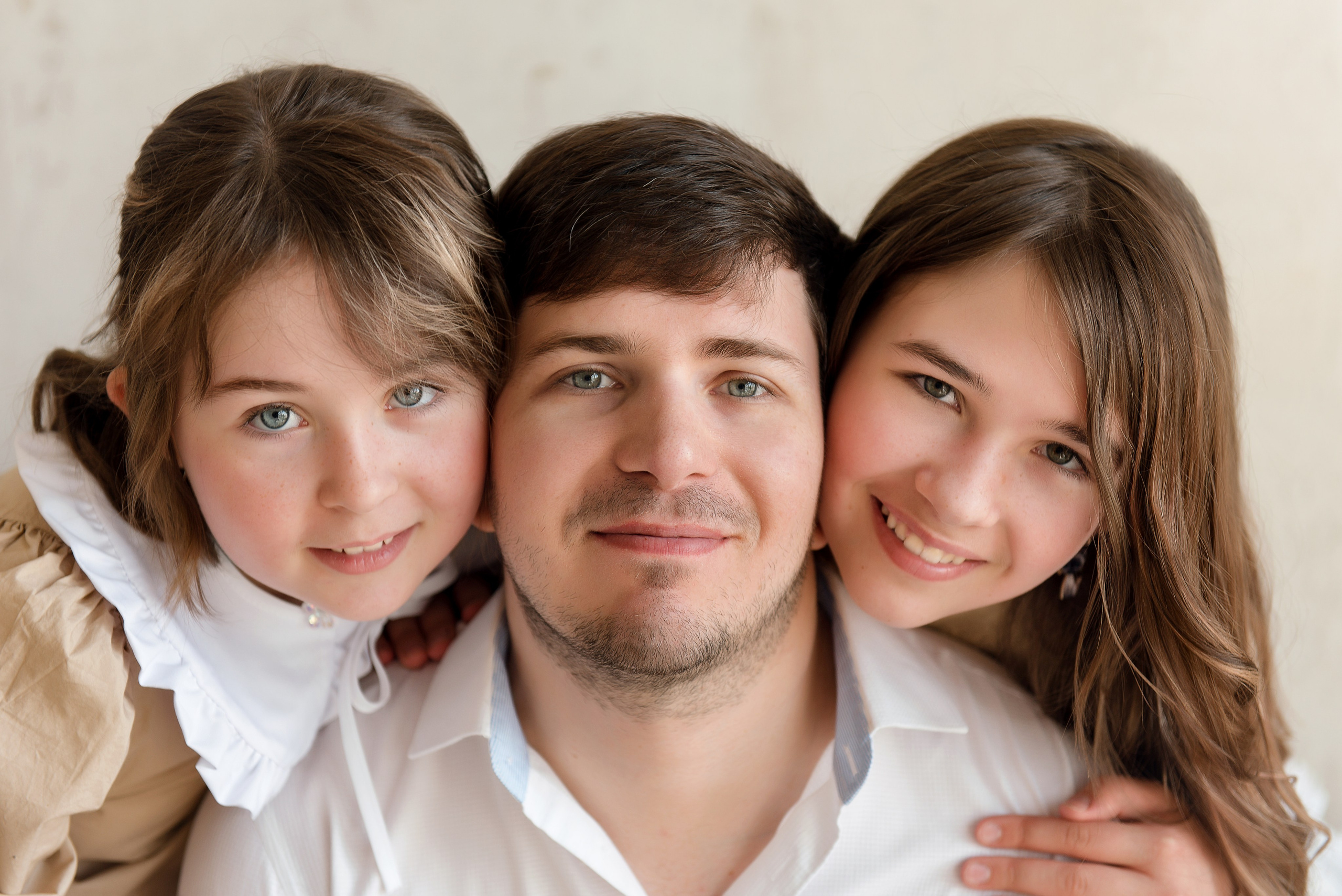 Семейная съёмка в студии. Детский фотограф в Долгопрудном и Москве