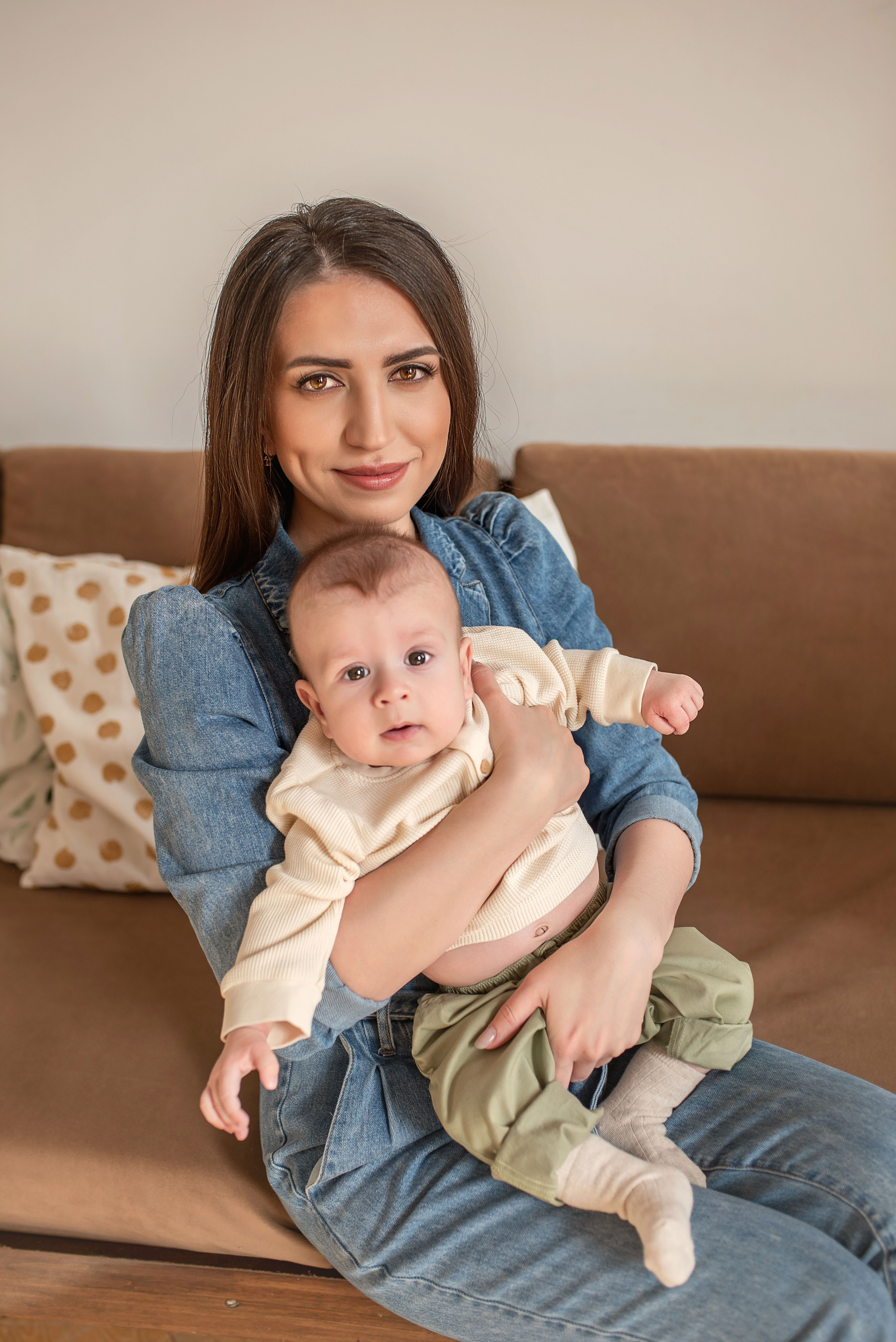 Юлия и Лёва. Фотограф новорожденных в Уфе