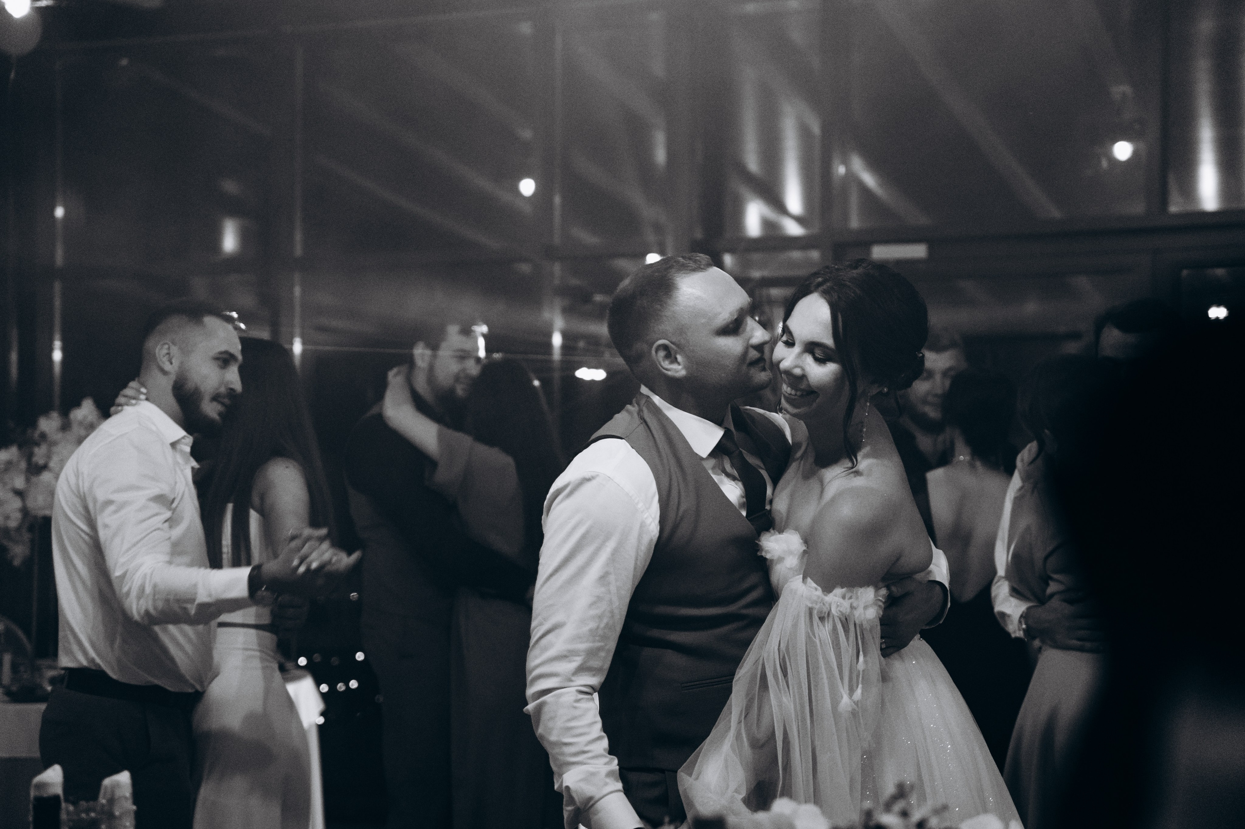 Свадебная фотосессия в Крыму. Портретный свадебный фотограф Крым | Евгения Щитенко