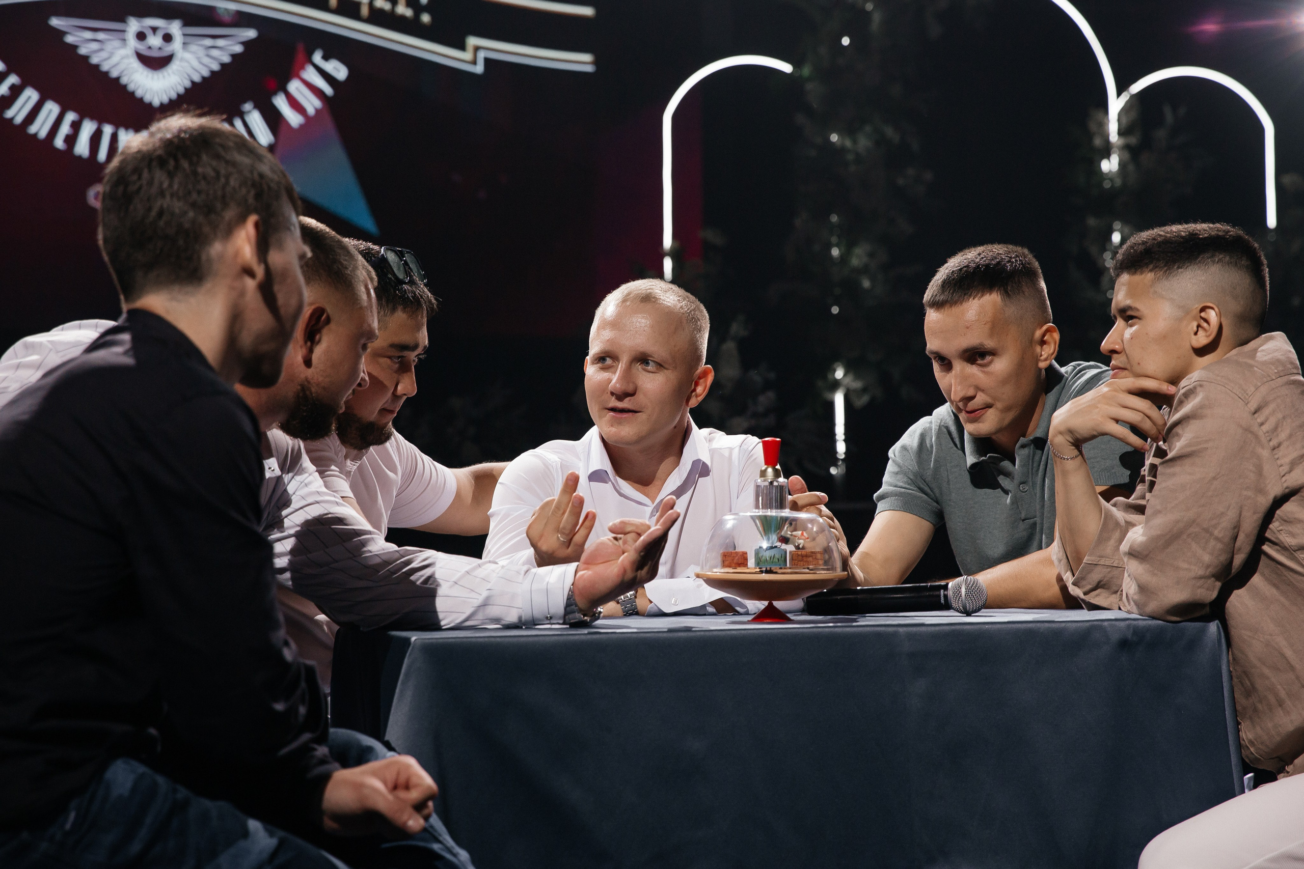 Уютная свадьба — Аскар и Катя на Марсовом поле. Свадебный фотограф в Оренбурге Илья Володьков