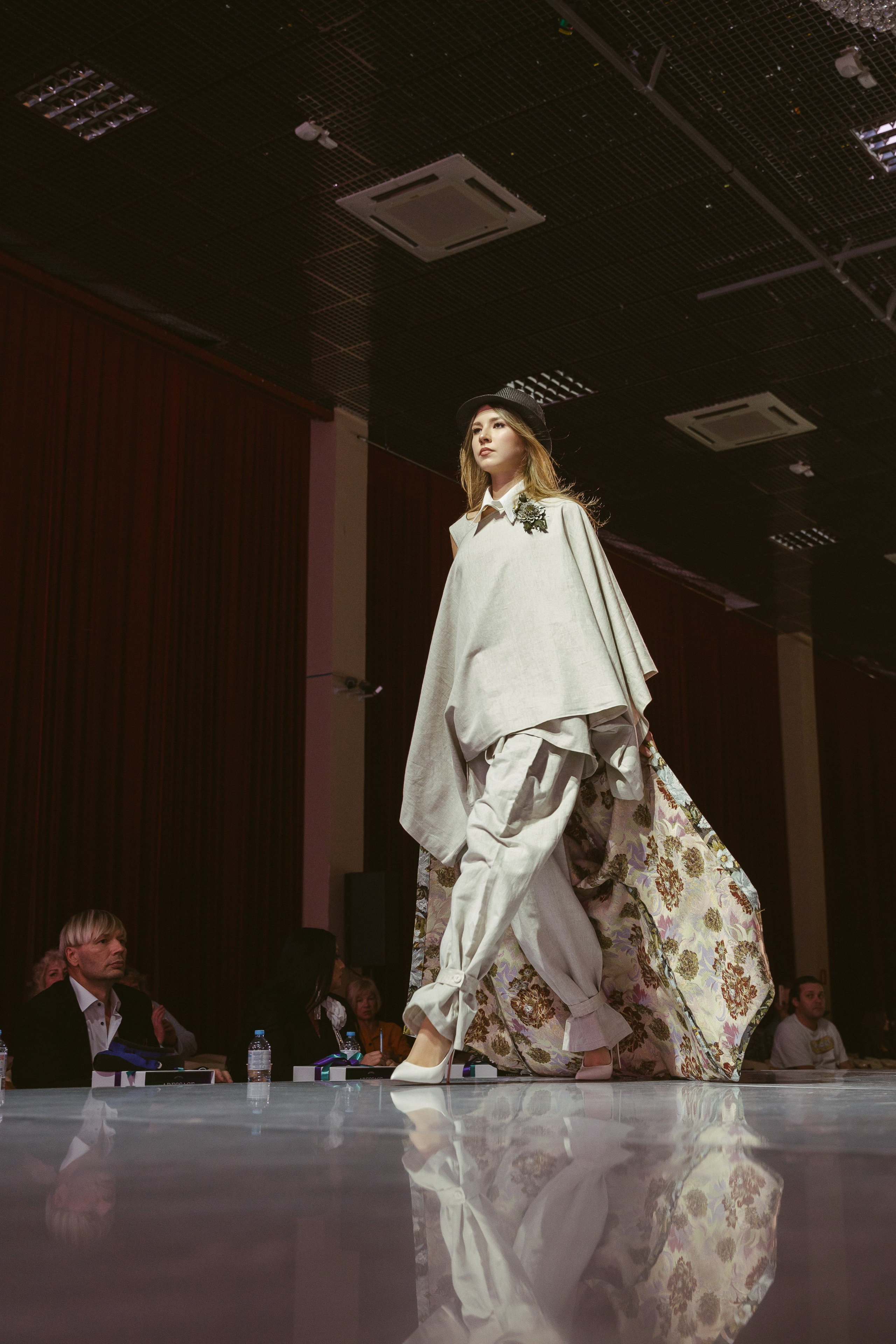 Fashion показ коллекций дизайнеров (всероссийский). Свадебный, репортажный, семейный фотограф Елена Брюхова