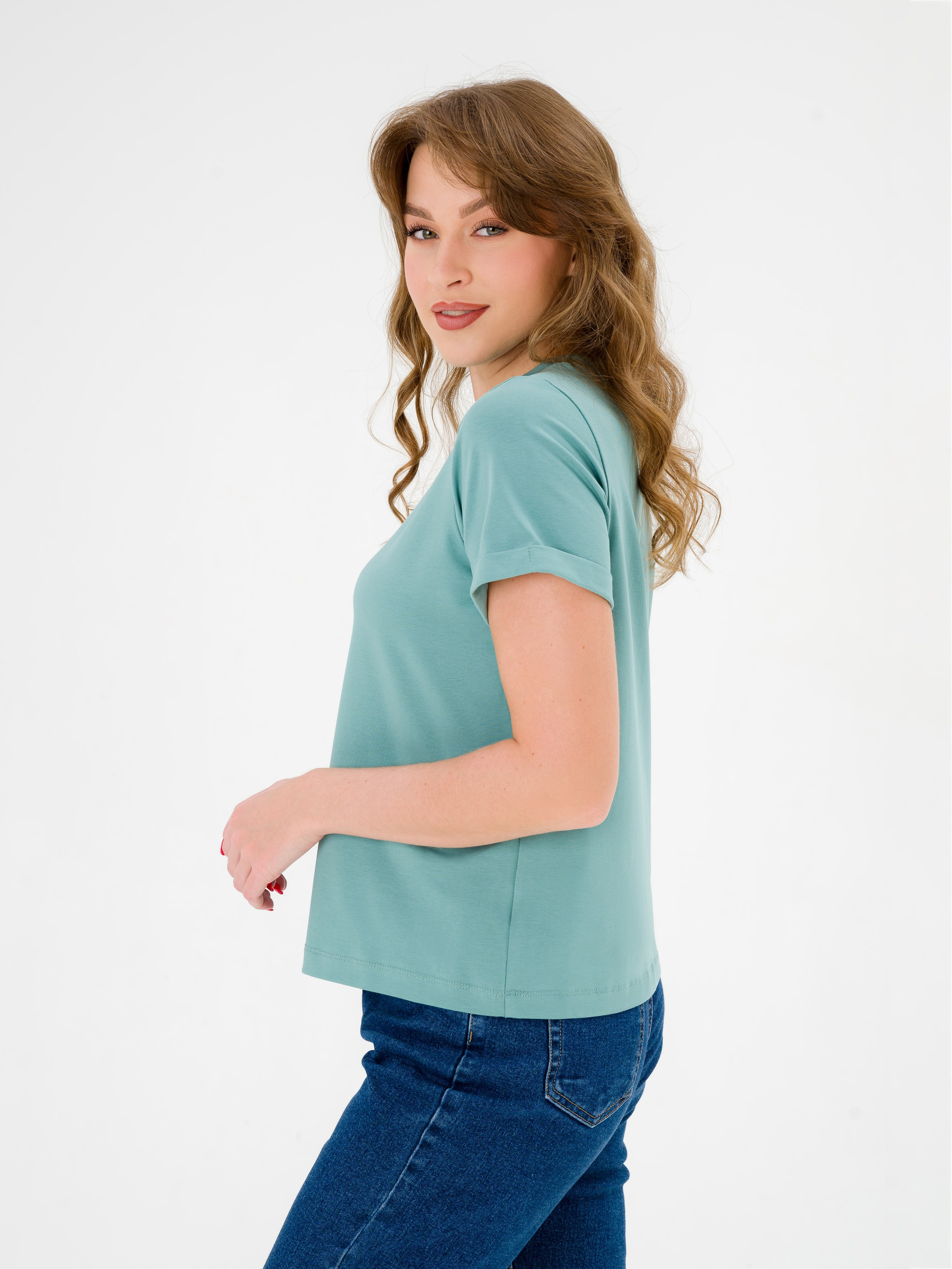 Футболки. Фотограф для маркетплейсов в г. Иваново Клещенок Юлия