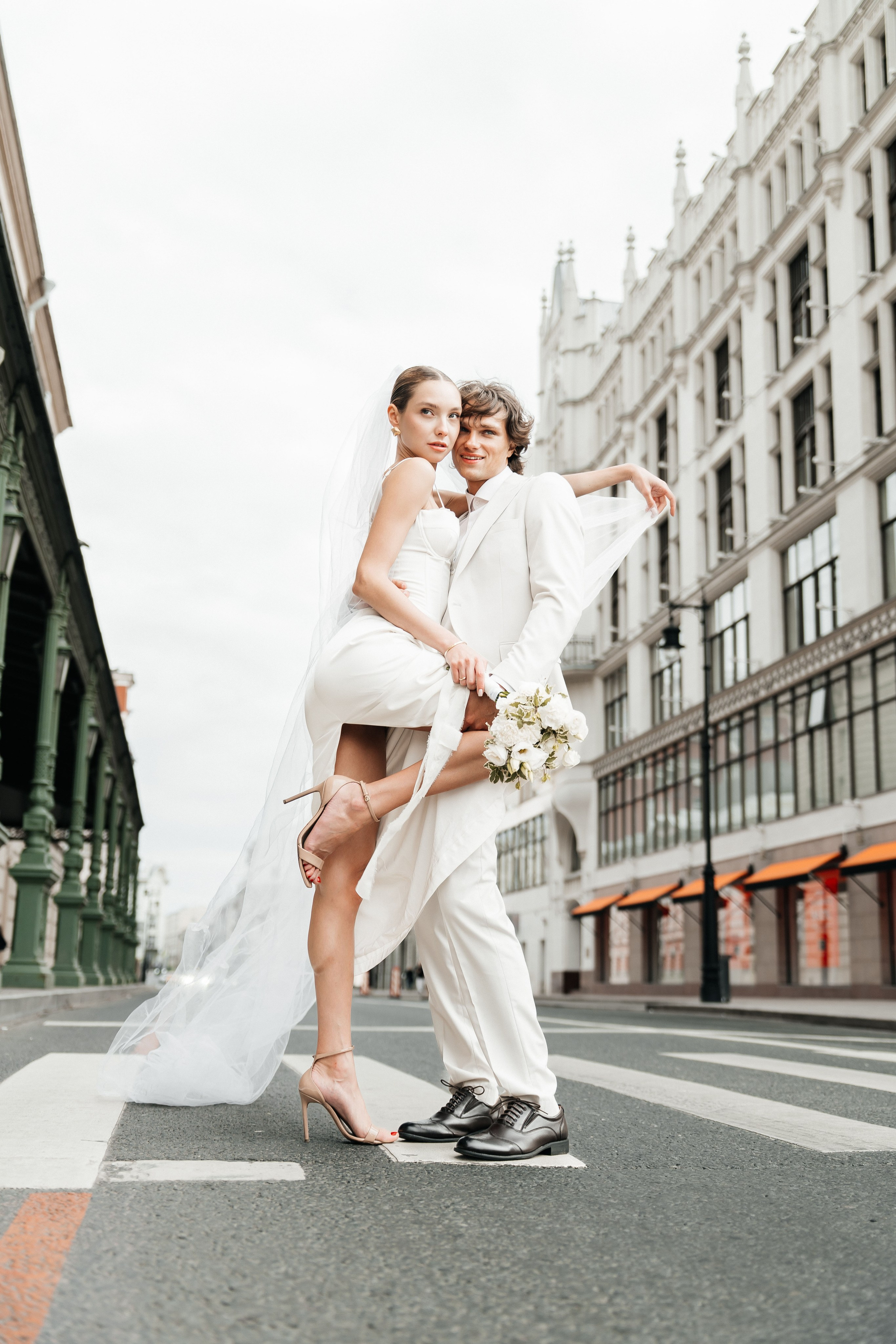 Полина и Эрнест | Прогулка | Портфолио. Фото и видео съёмка в Москве и МО Александр Чапала и Трояк Алеся