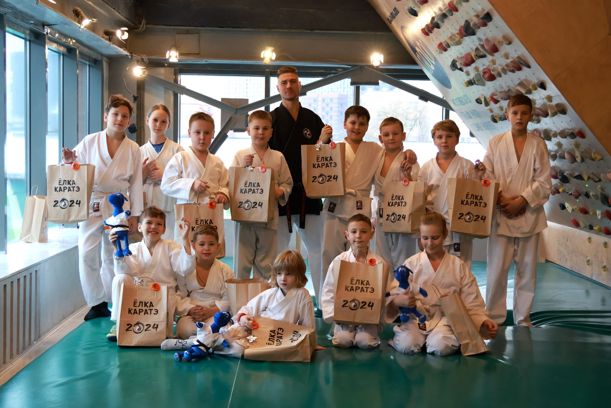 Репортажная фотосъёмка новогодней ёлки. Спортивный и репортажный фотограф Ермакова Светлана