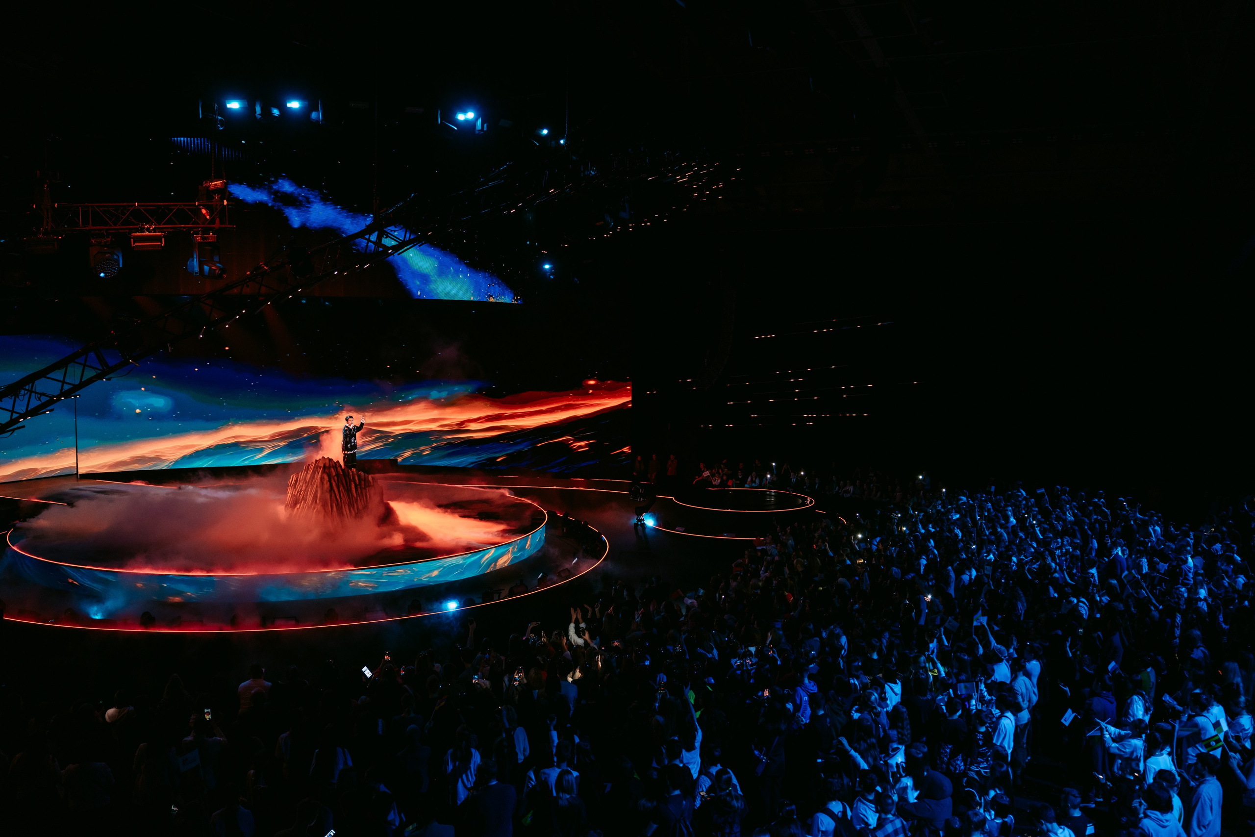 Алексей Воробьев, Регина Тодоренко, «Наше поколение». Саша Копылов, фотограф в Казани