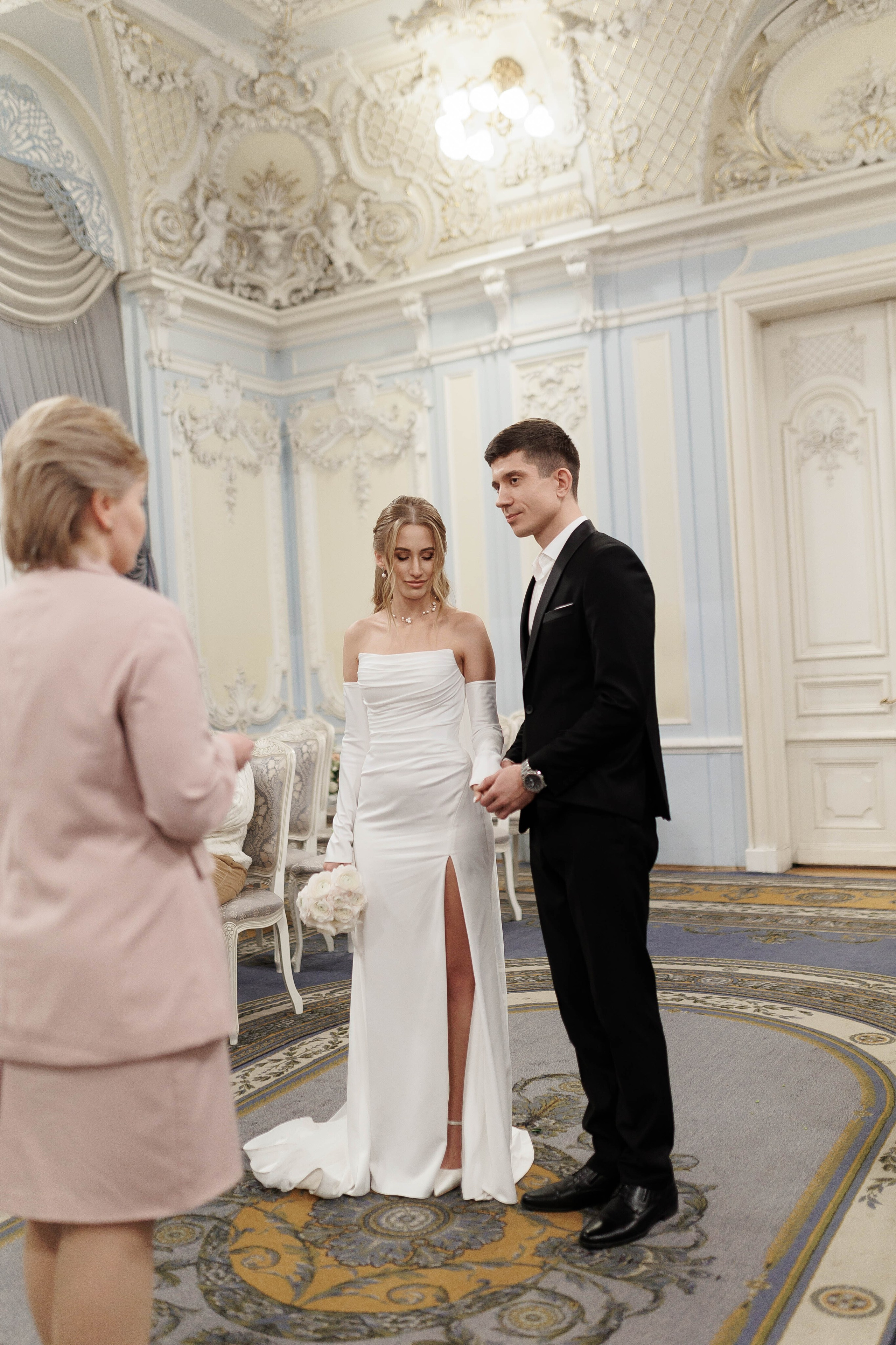 …. Свадебный фотограф в Санкт-Петербурге Александра Чукавина