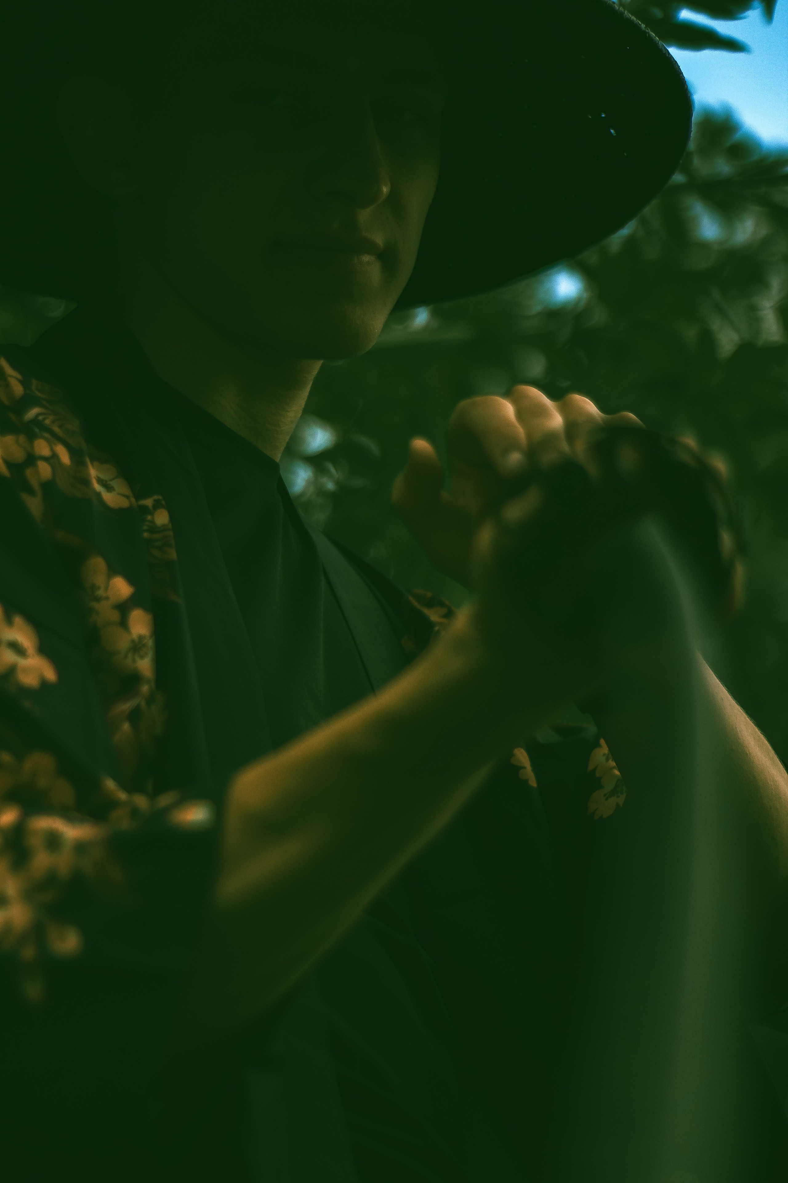 Портрет самурая с сосредоточенным взглядом