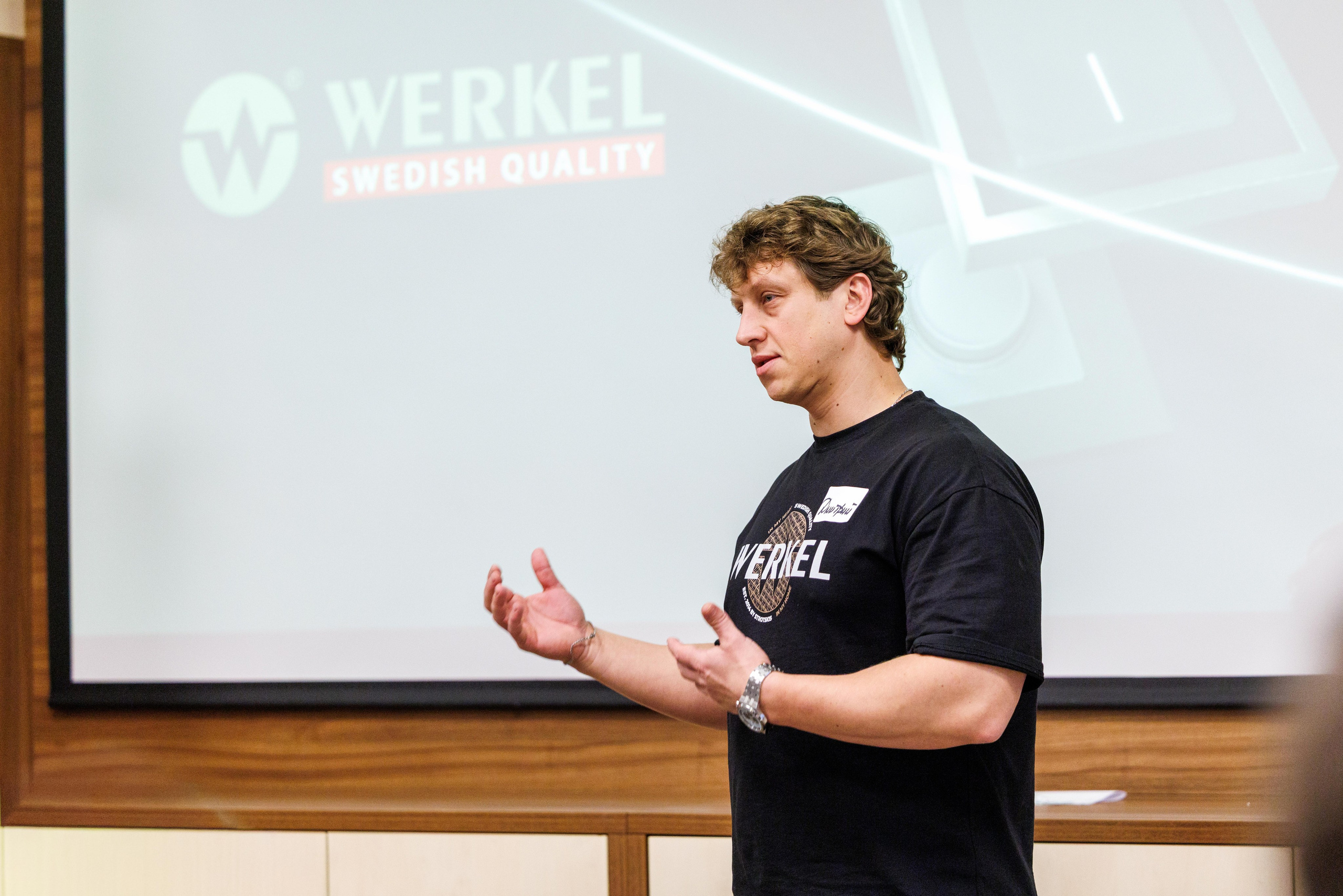 Петрович & Werkel. Профессиональный репортажный фотограф